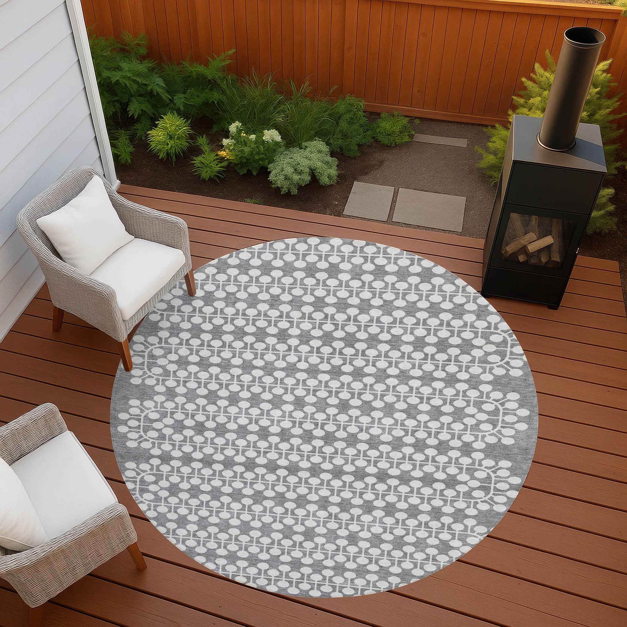 8' Gray And Ivory Round Geometric Washable Indoor Outdoor Area Rug