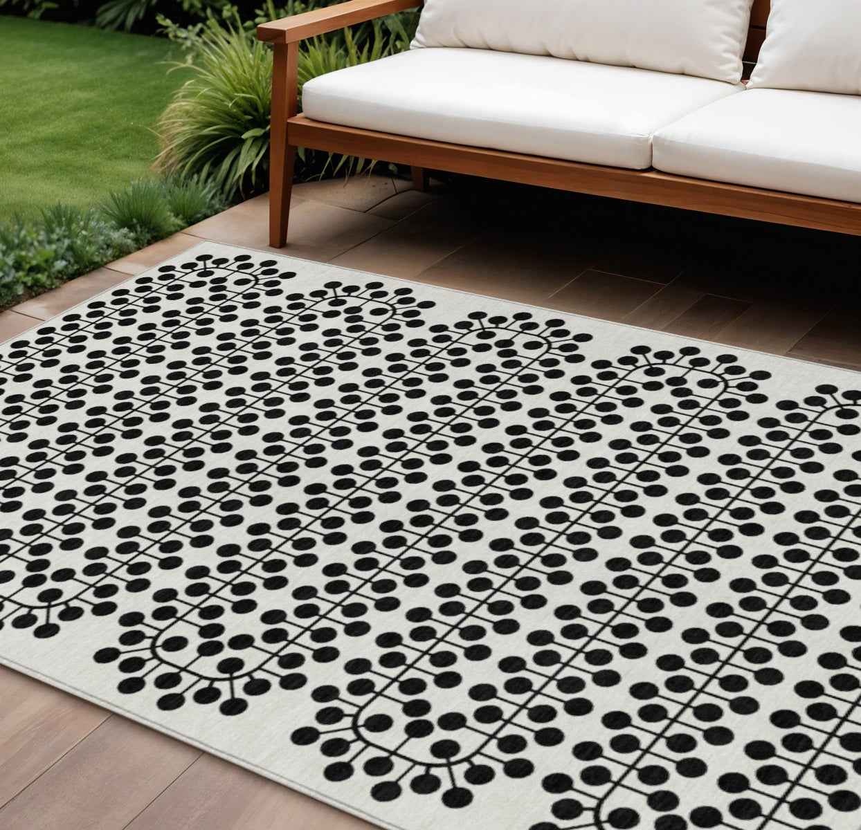 8' X 10' Ivory And Black Geometric Washable Indoor Outdoor Area Rug