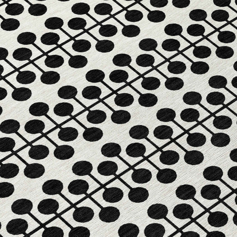 8' Ivory And Black Round Geometric Washable Indoor Outdoor Area Rug