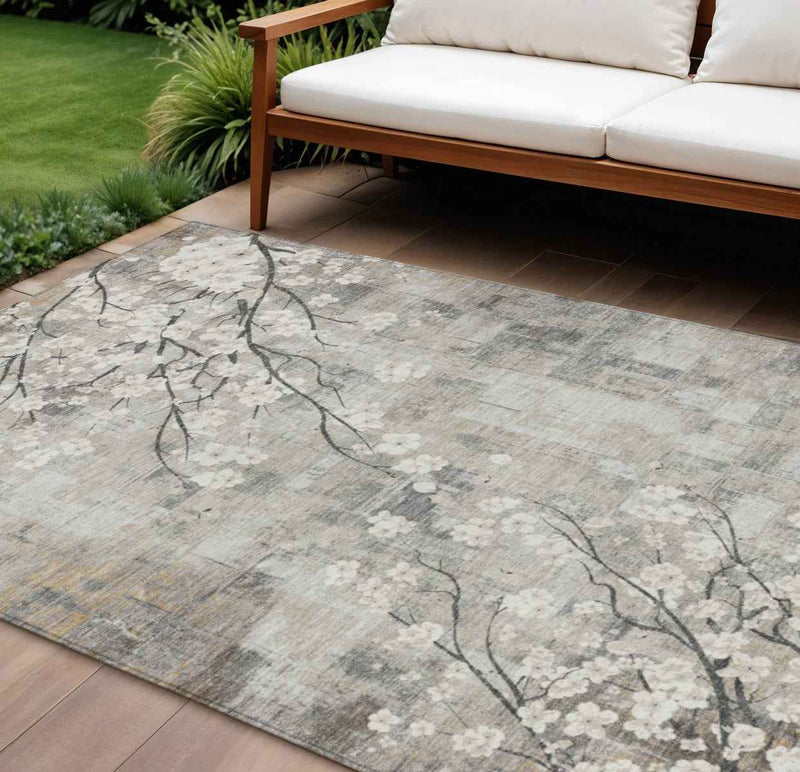 8' X 10' Beige Ivory And Gray Floral Washable Indoor Outdoor Area Rug