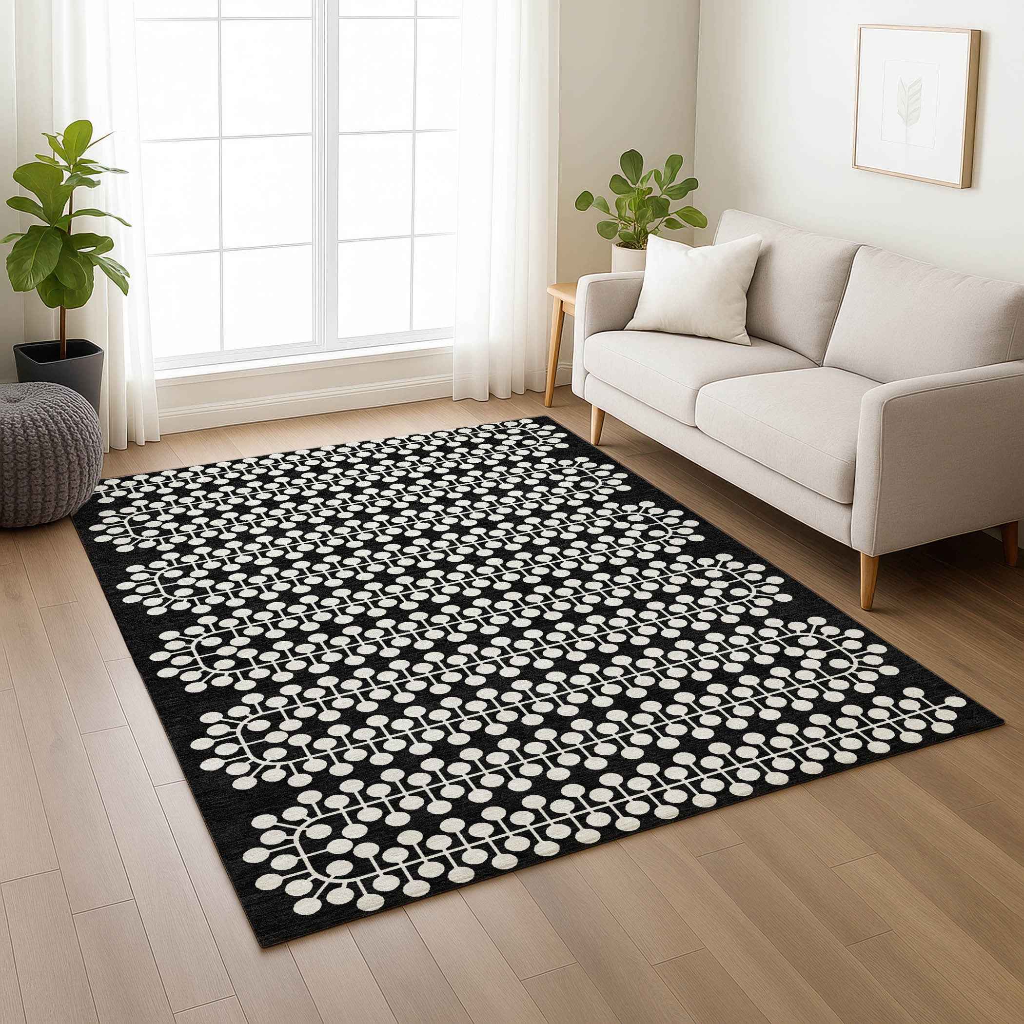 5' X 8' Black And Ivory Geometric Washable Indoor Outdoor Area Rug