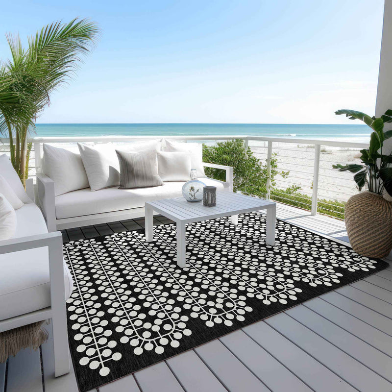 8' X 10' Black And Ivory Geometric Washable Indoor Outdoor Area Rug