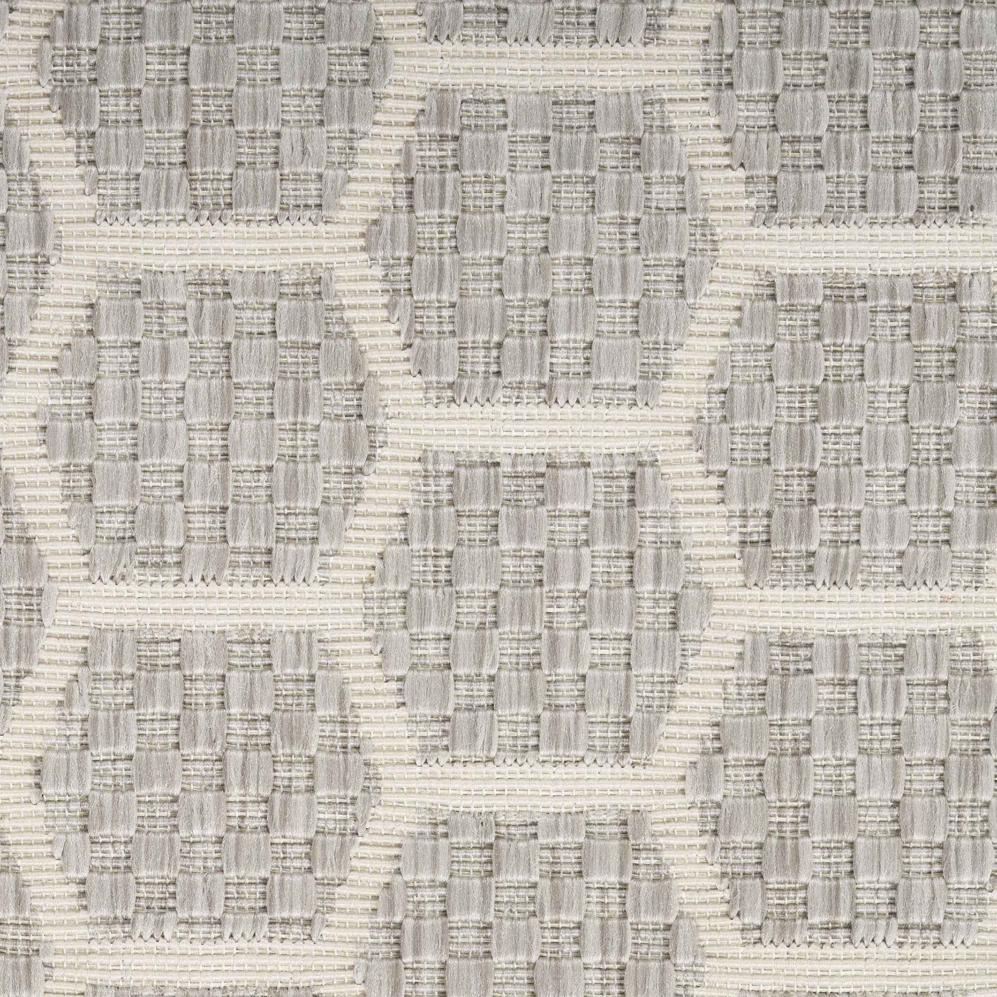 4' X 6' Gray And Ivory Geometric Indoor Outdoor Area Rug