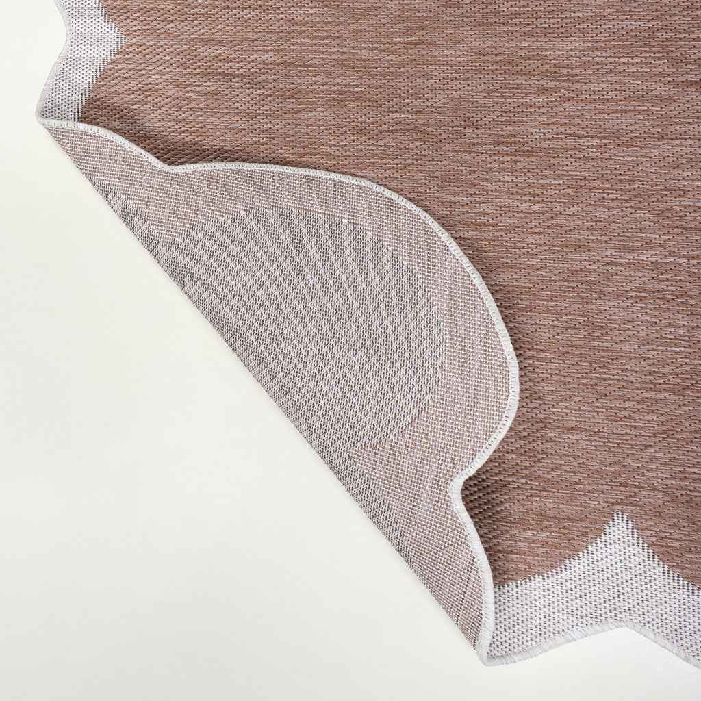 8' Rose And Cream Indoor Outdoor Runner Rug