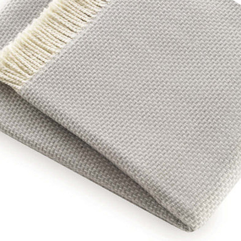 Soft Light Gray Links Pattern Throw Blanket - Home Decor