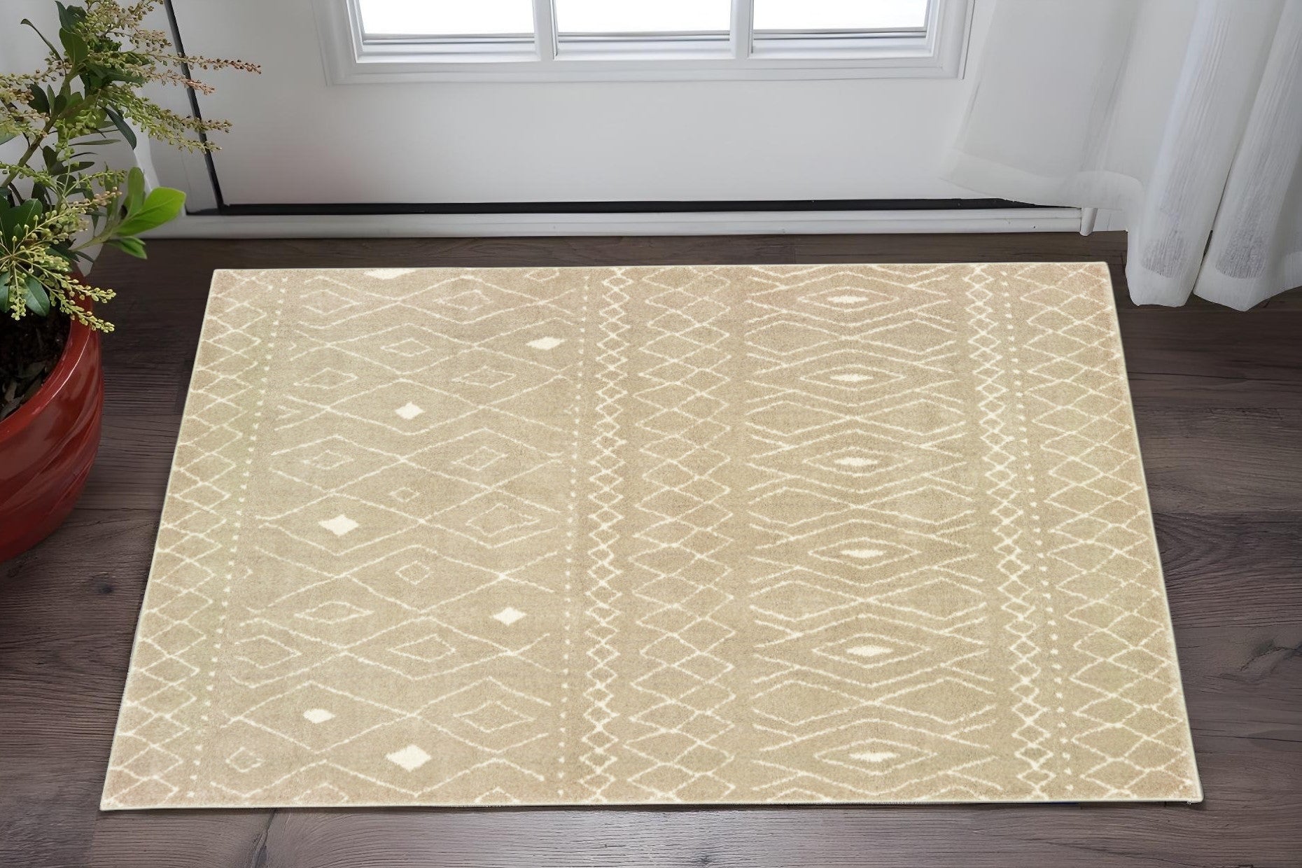 2' X 3' Sand And Ivory Geometric Power Loom Stain Resistant Area Rug - Home & Garden
