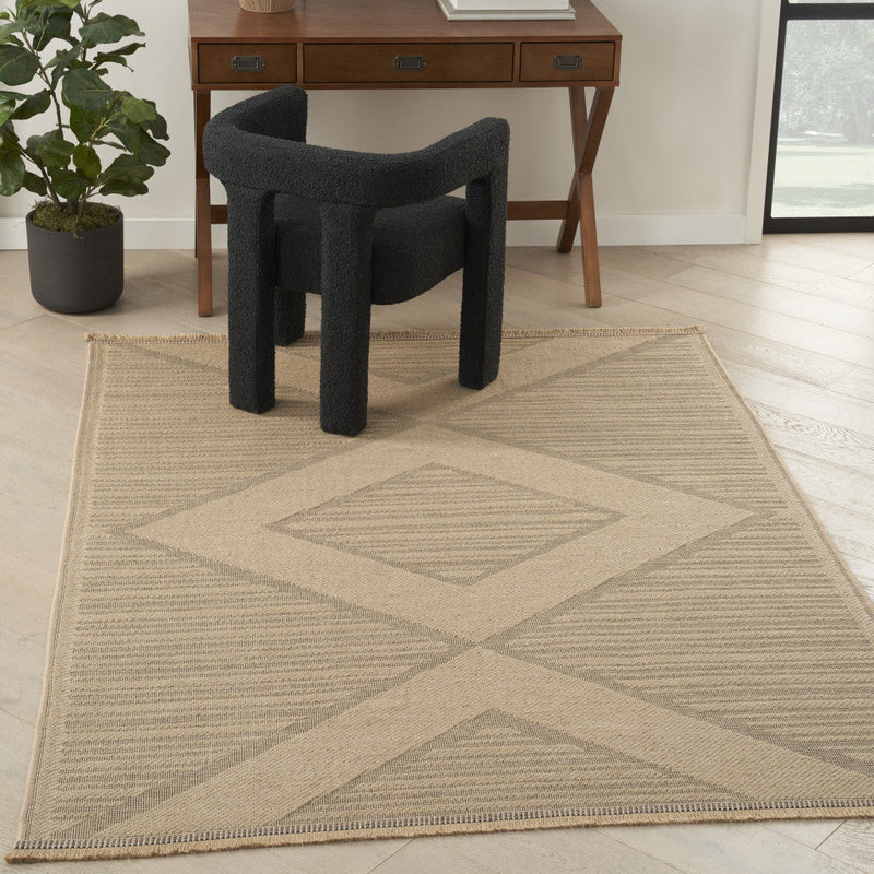 8' X 10' Natural And Beige Geometric Flatweave Non Skid Area Rug With Fringe Homeroots Home Decor
