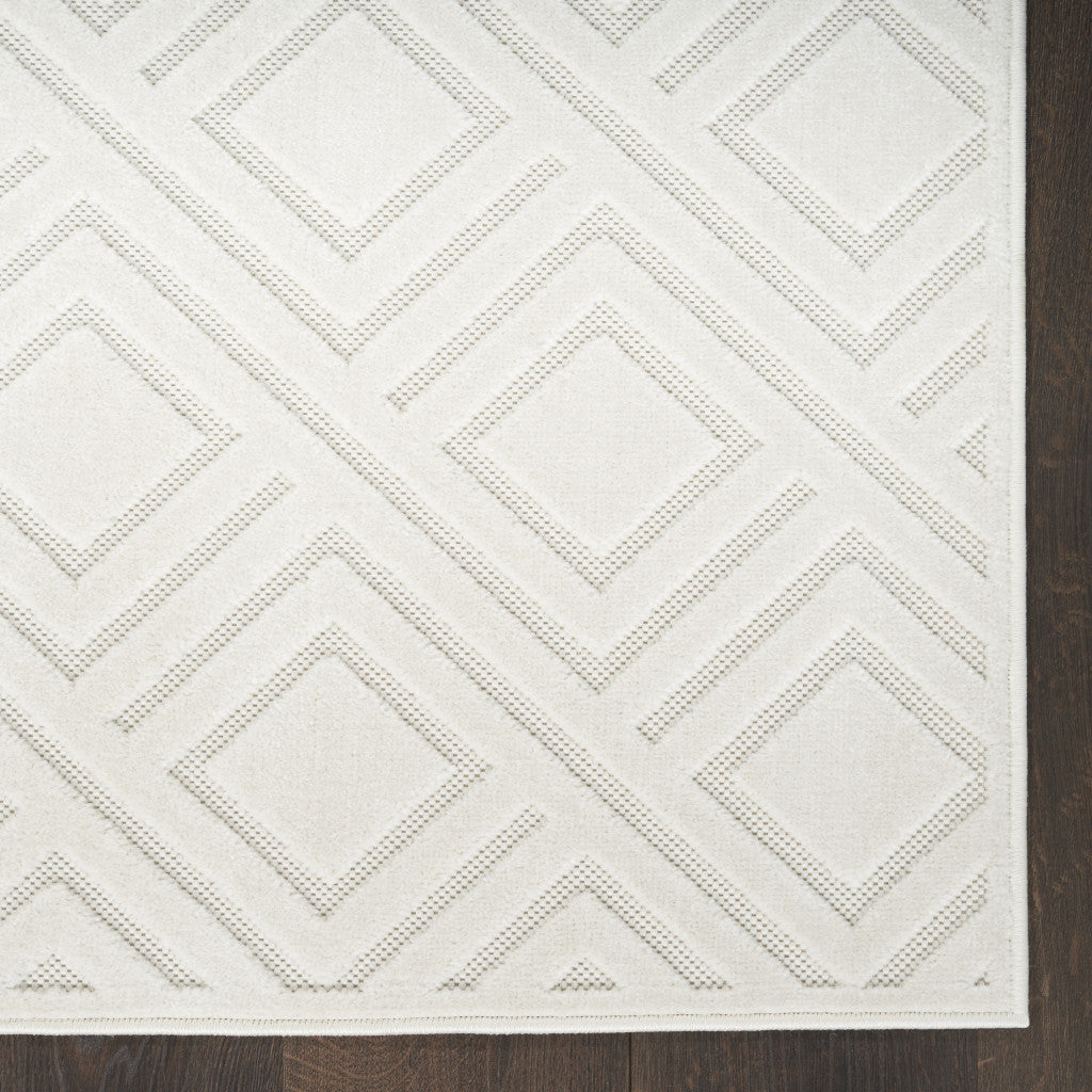 5' X 7' Cream Geometric Area Rug - Home & Garden