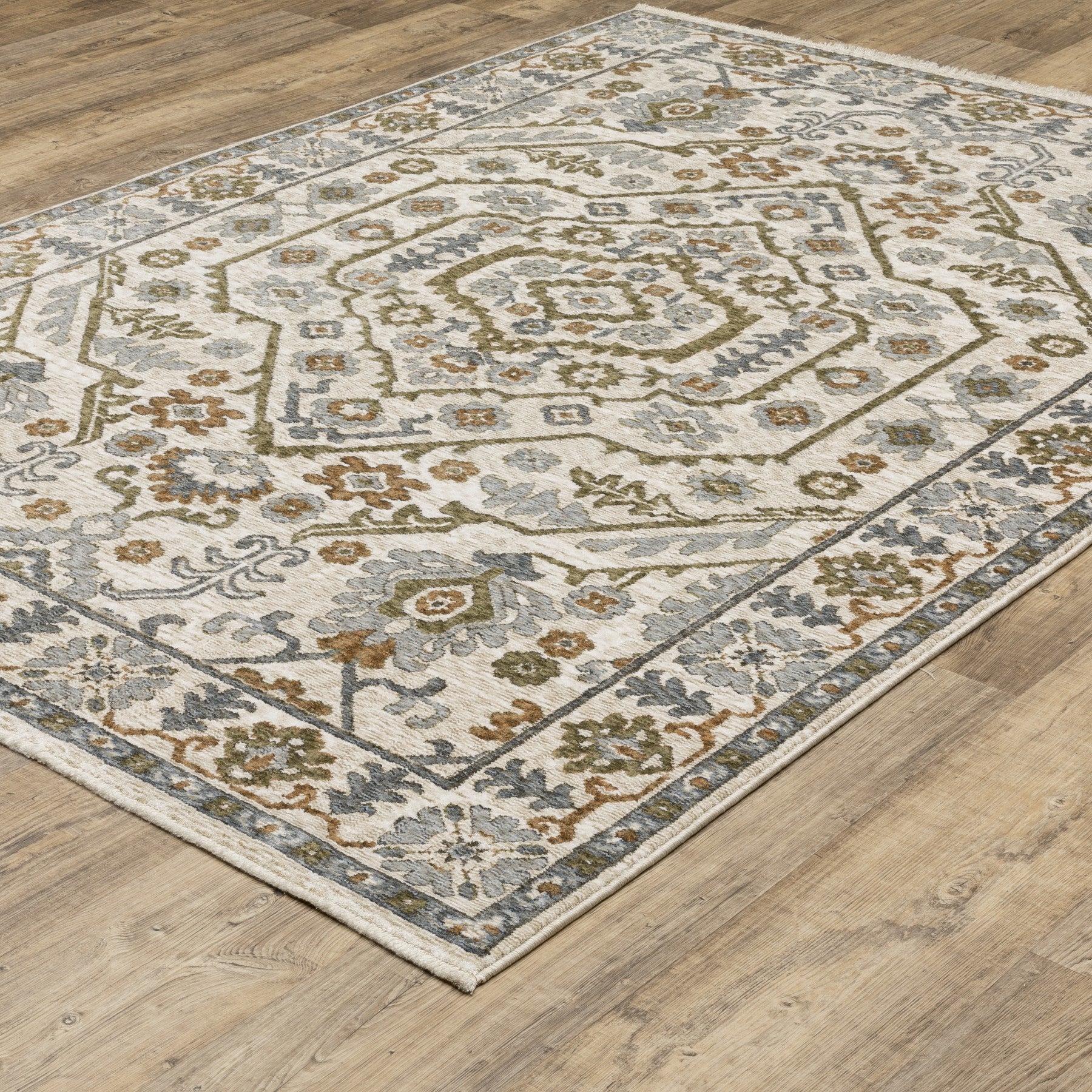5' X 8' Ivory And Rust Floral Area Rug With Fringe - Home & Garden