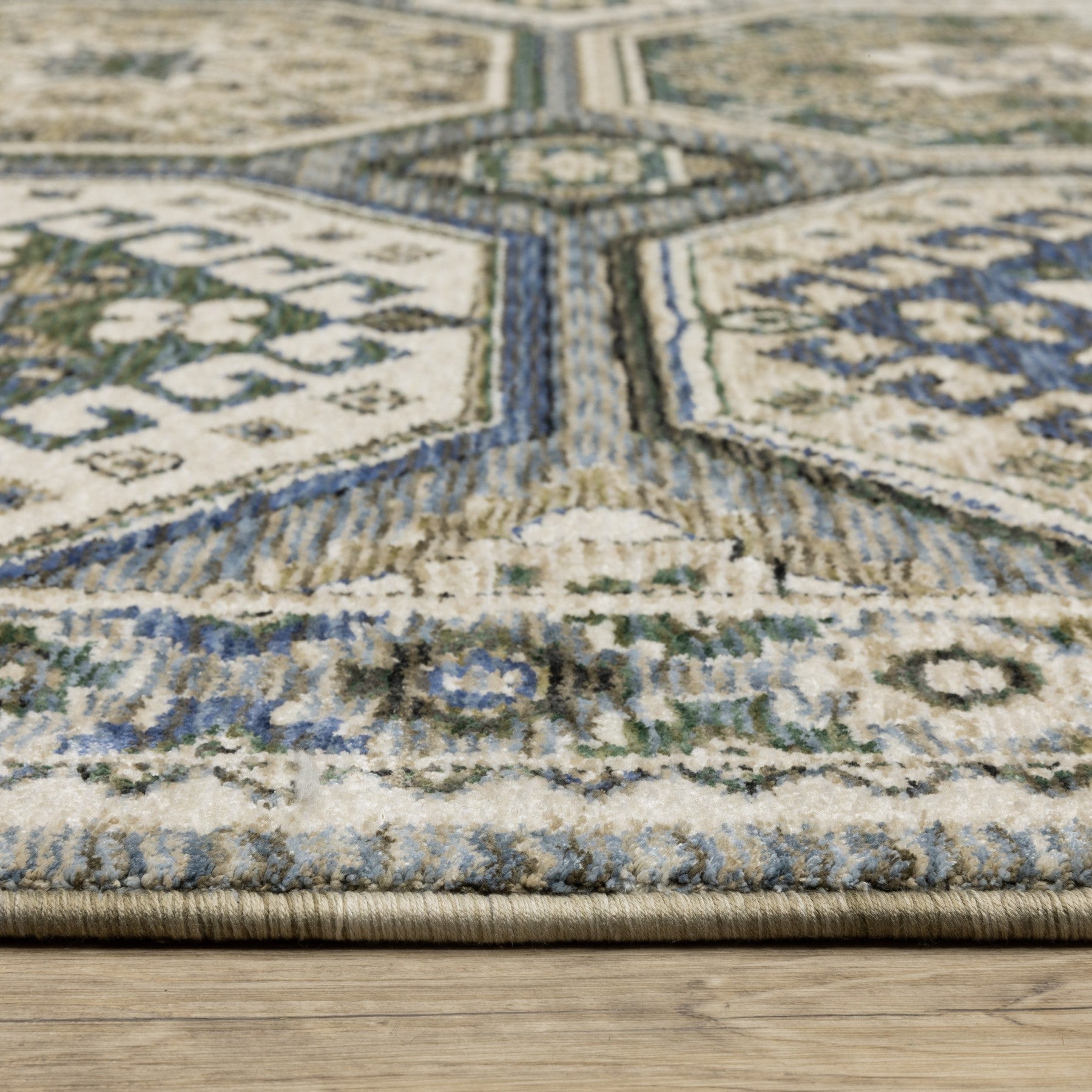 4' X 6' Ivory And Blue Medallion Area Rug With Fringe - Home & Garden
