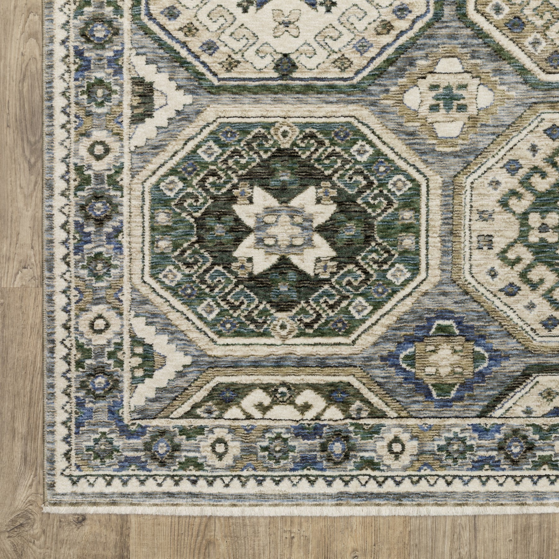 4' X 6' Ivory And Blue Medallion Area Rug With Fringe - Home & Garden