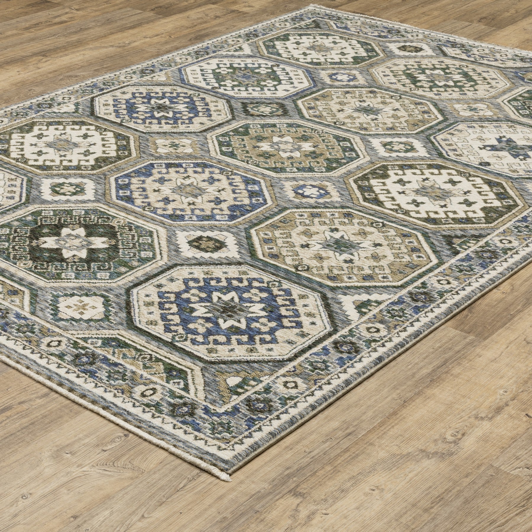 4' X 6' Ivory And Blue Medallion Area Rug With Fringe - Home & Garden