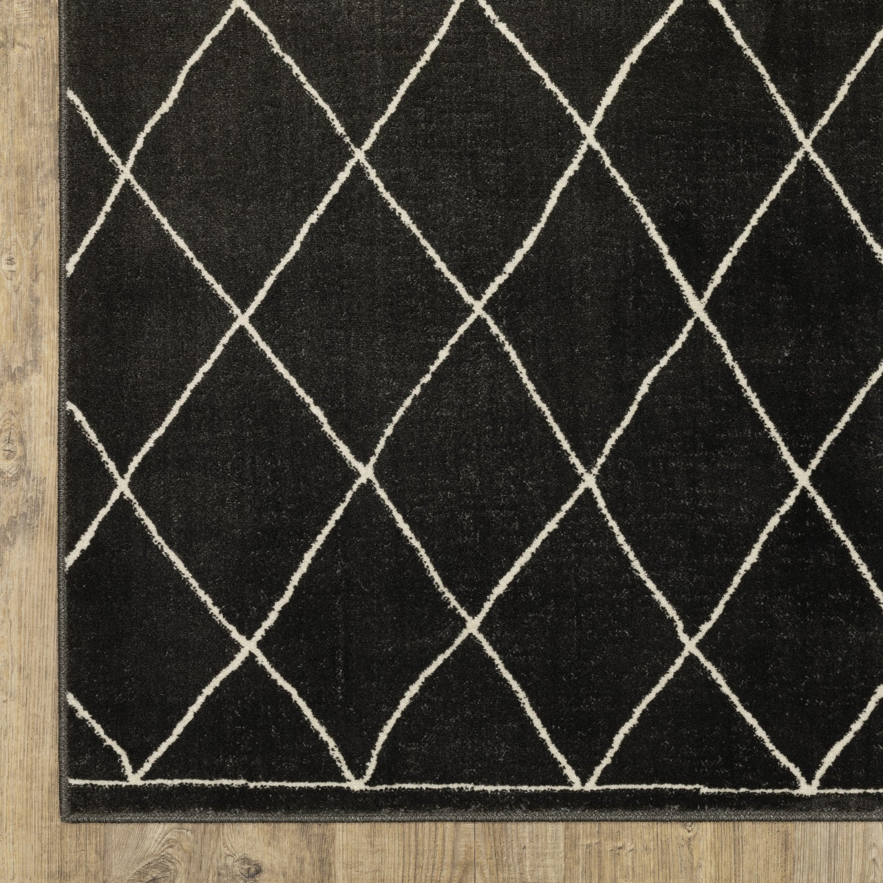 10' X 13' Charcoal And Ivory Trellis Area Rug - Home & Garden