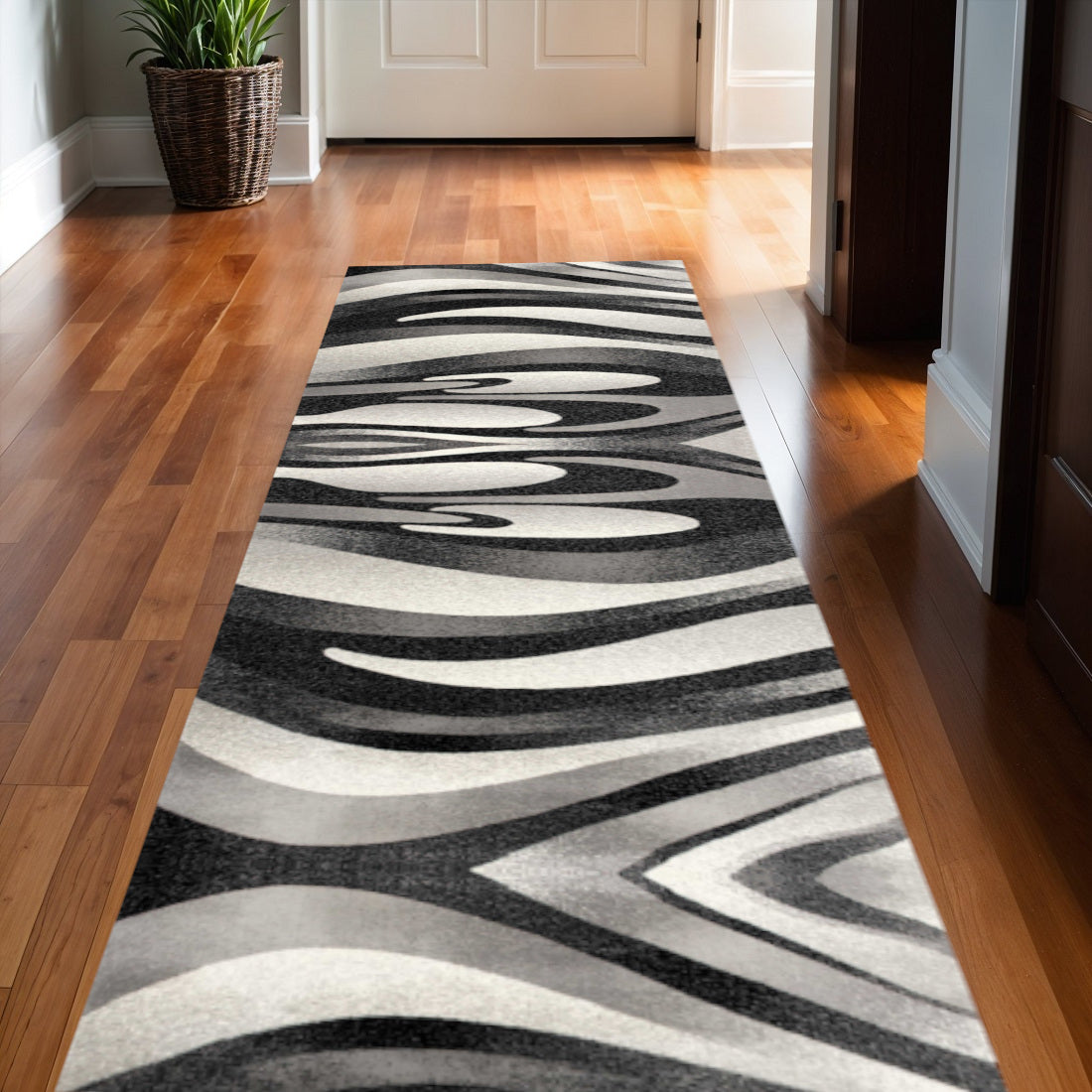 17' Runner Black And Gray Abstract Runner Rug - Home & Garden