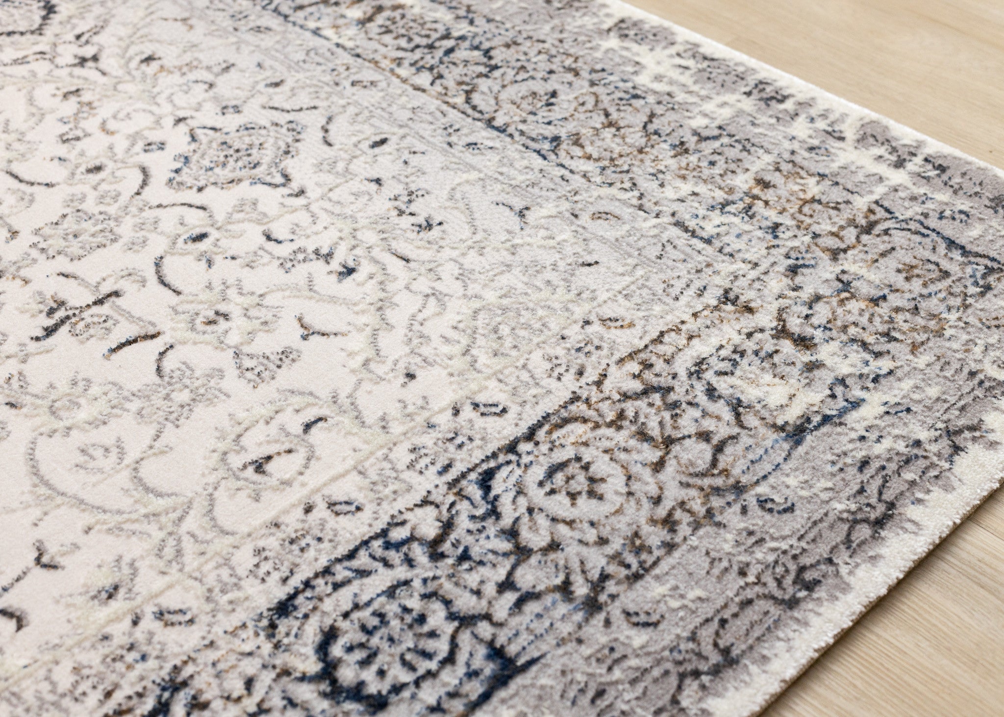 5' X 8' Cream Blue And Gray Medallion Area Rug - Home & Garden