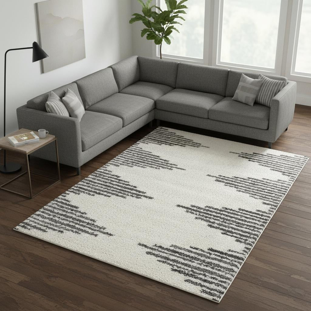 8' X 11' Cream And Gray Geometric Area Rug - Home & Garden