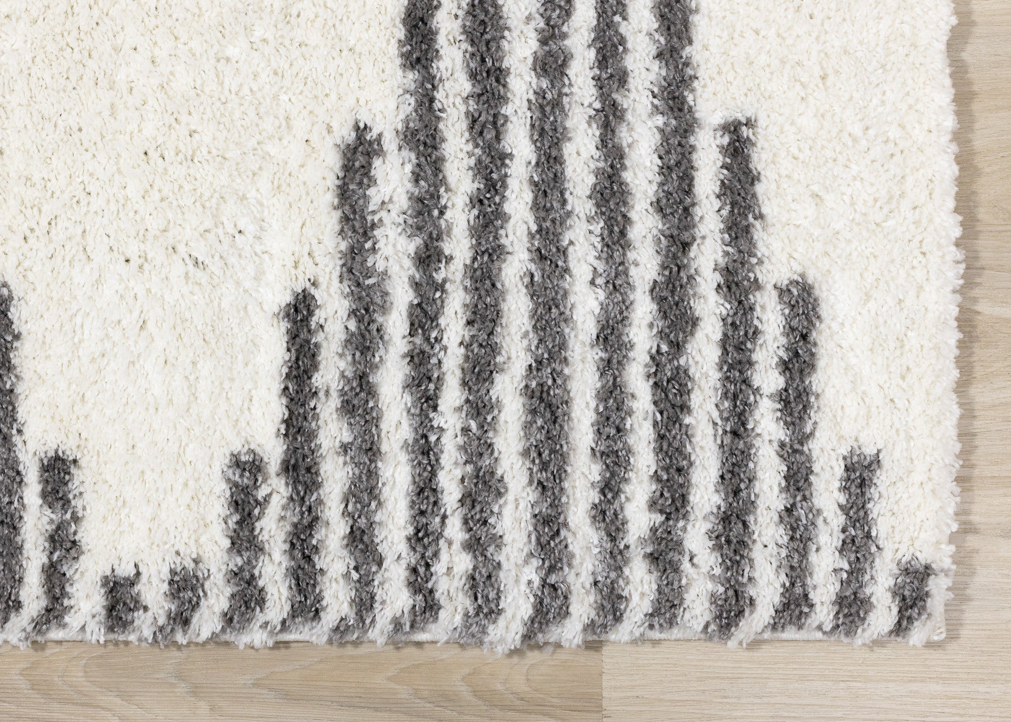 8' X 11' Cream And Gray Geometric Area Rug - Home & Garden