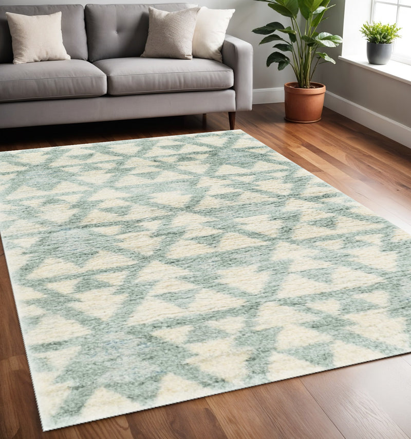 5' X 8' Ivory And Gray Geometric Area Rug - Home Decor