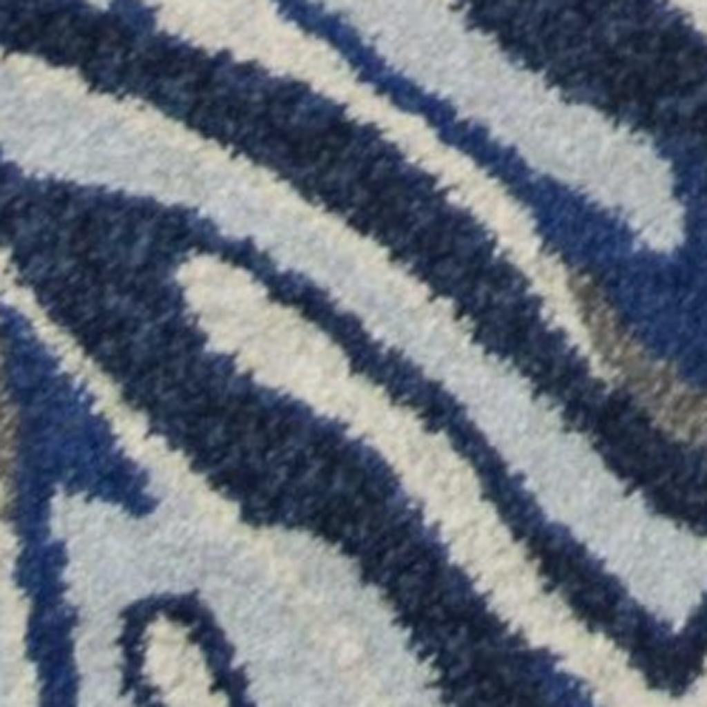 5' X 8' Gray And Blue Botanical Leaves Area Rug - Home Decor