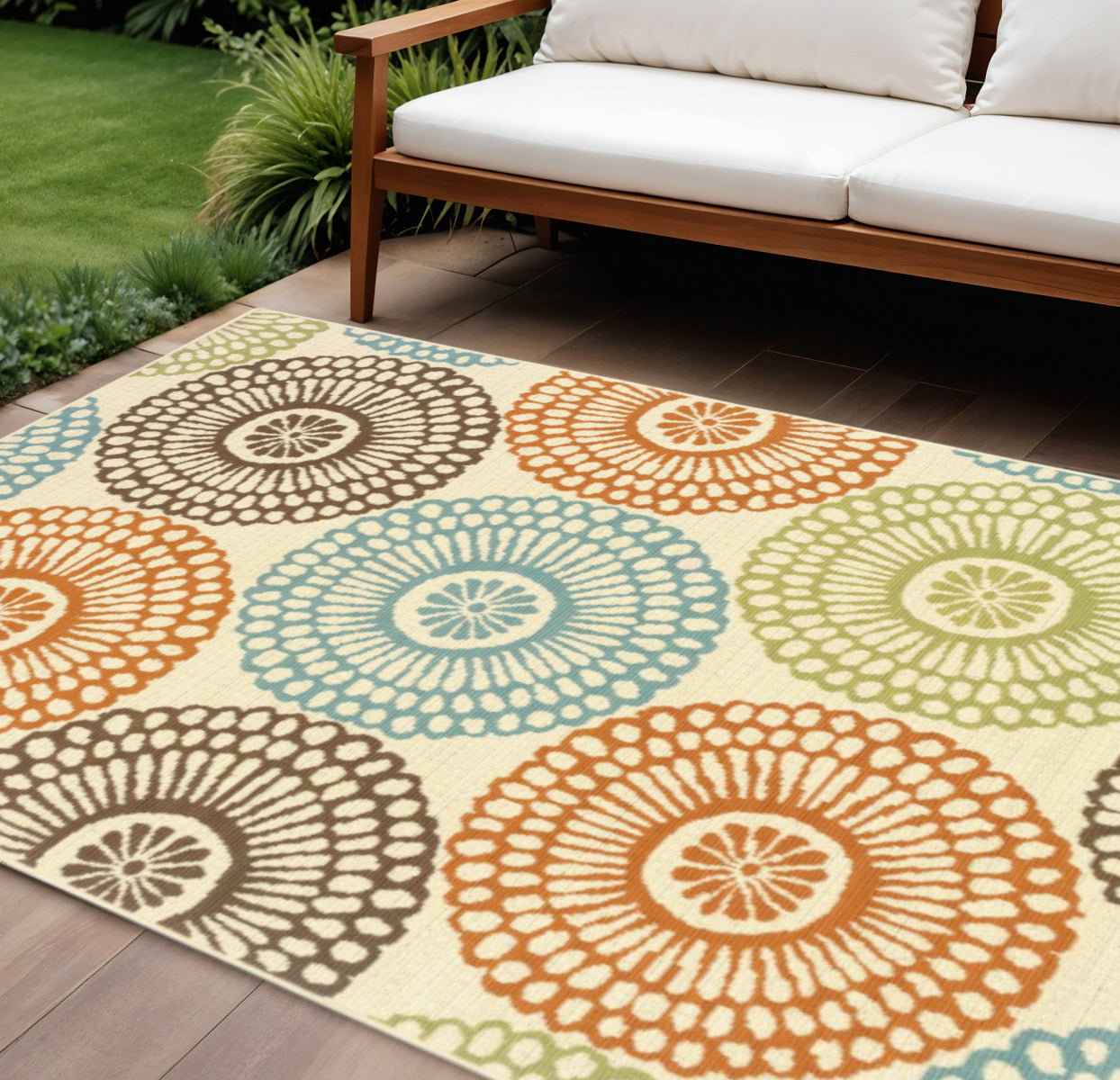 5' X 8' Beige Indoor Outdoor Area Rug - Outdoor