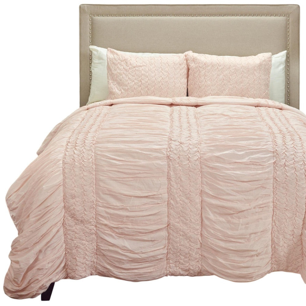 Pink Geometric Twin Quilt - Bed & Bath