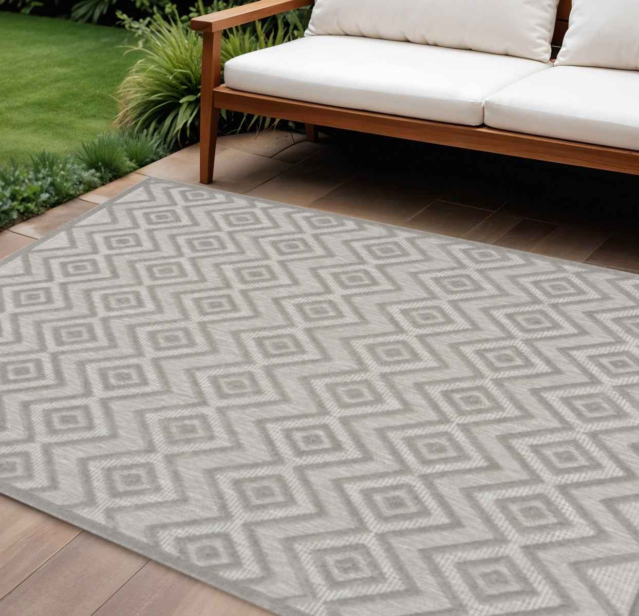 8' X 10' Gray Indoor Outdoor Area Rug