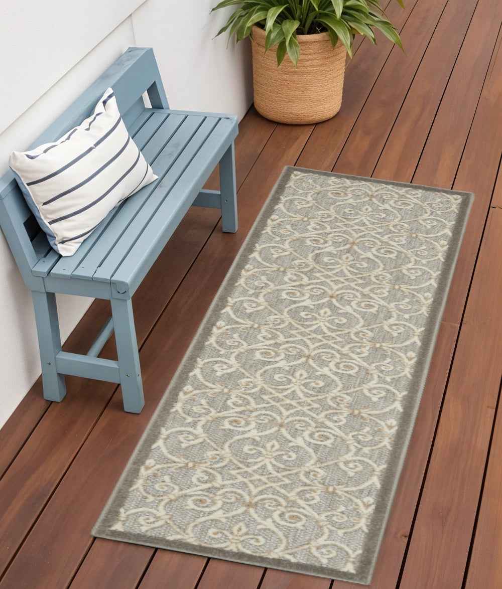 6' Gray And Ivory Indoor Outdoor Area Rug