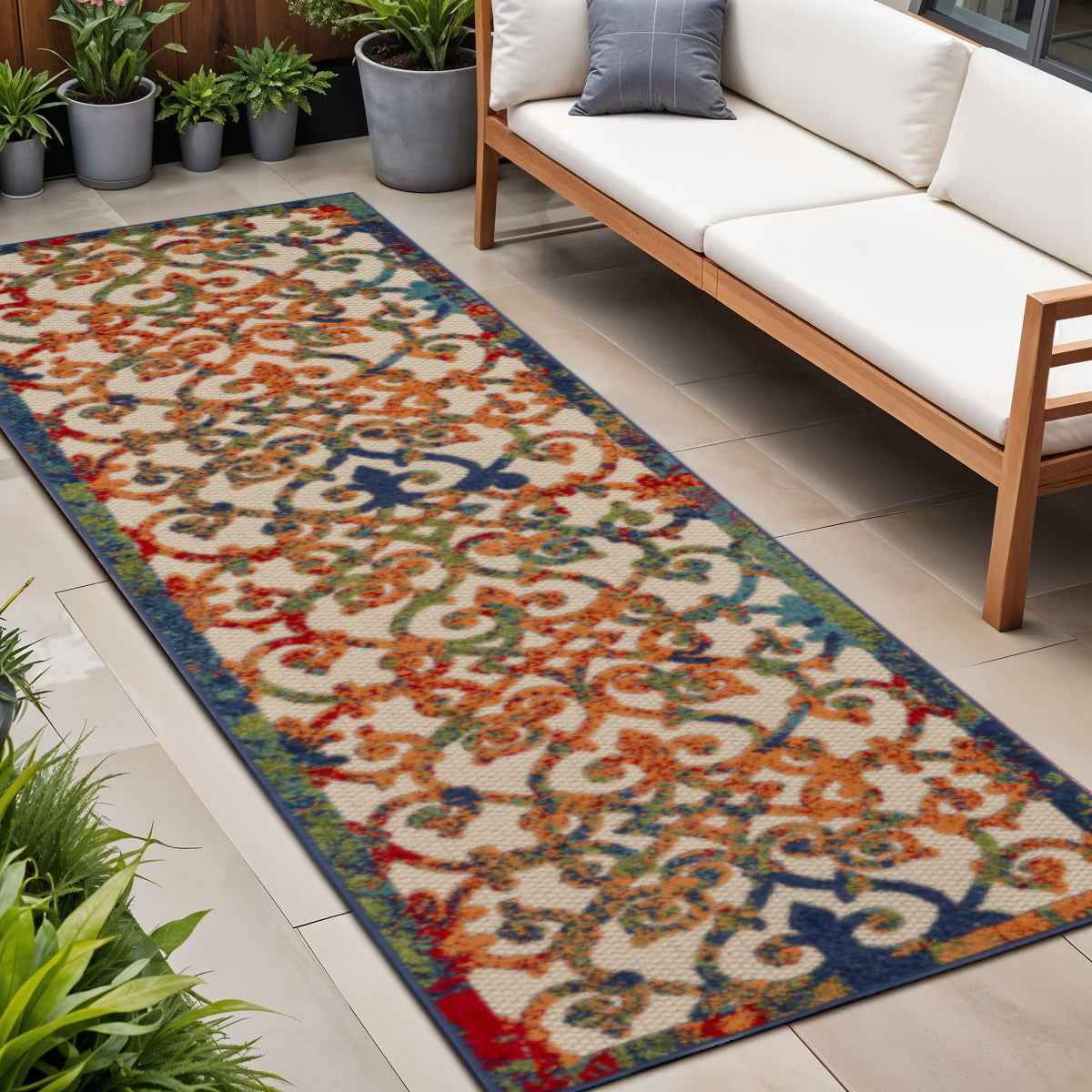 8' Ivory And Blue Indoor Outdoor Area Rug