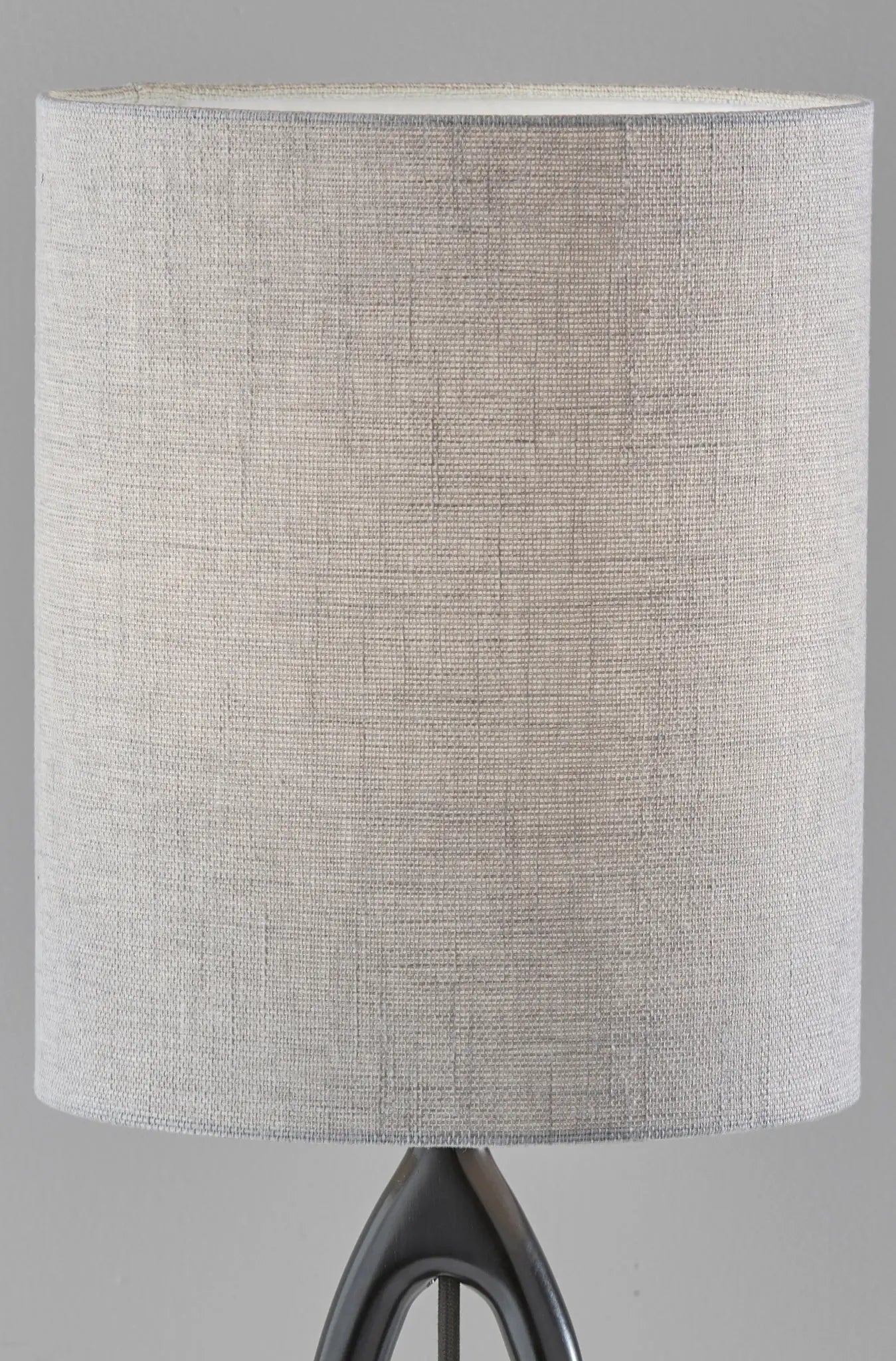 28" Black Solid Wood Round Table Lamp With Gray Drum Shade - GreatEagleInc