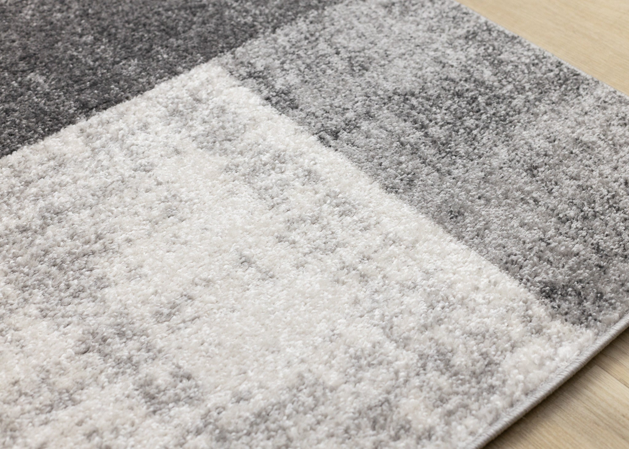 5' X 8' Gray And Black Abstract Area Rug - Home & Garden