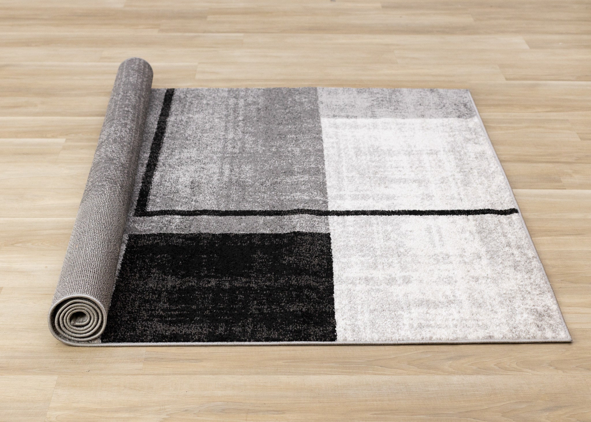 5' X 8' Gray And Black Abstract Area Rug - Home & Garden