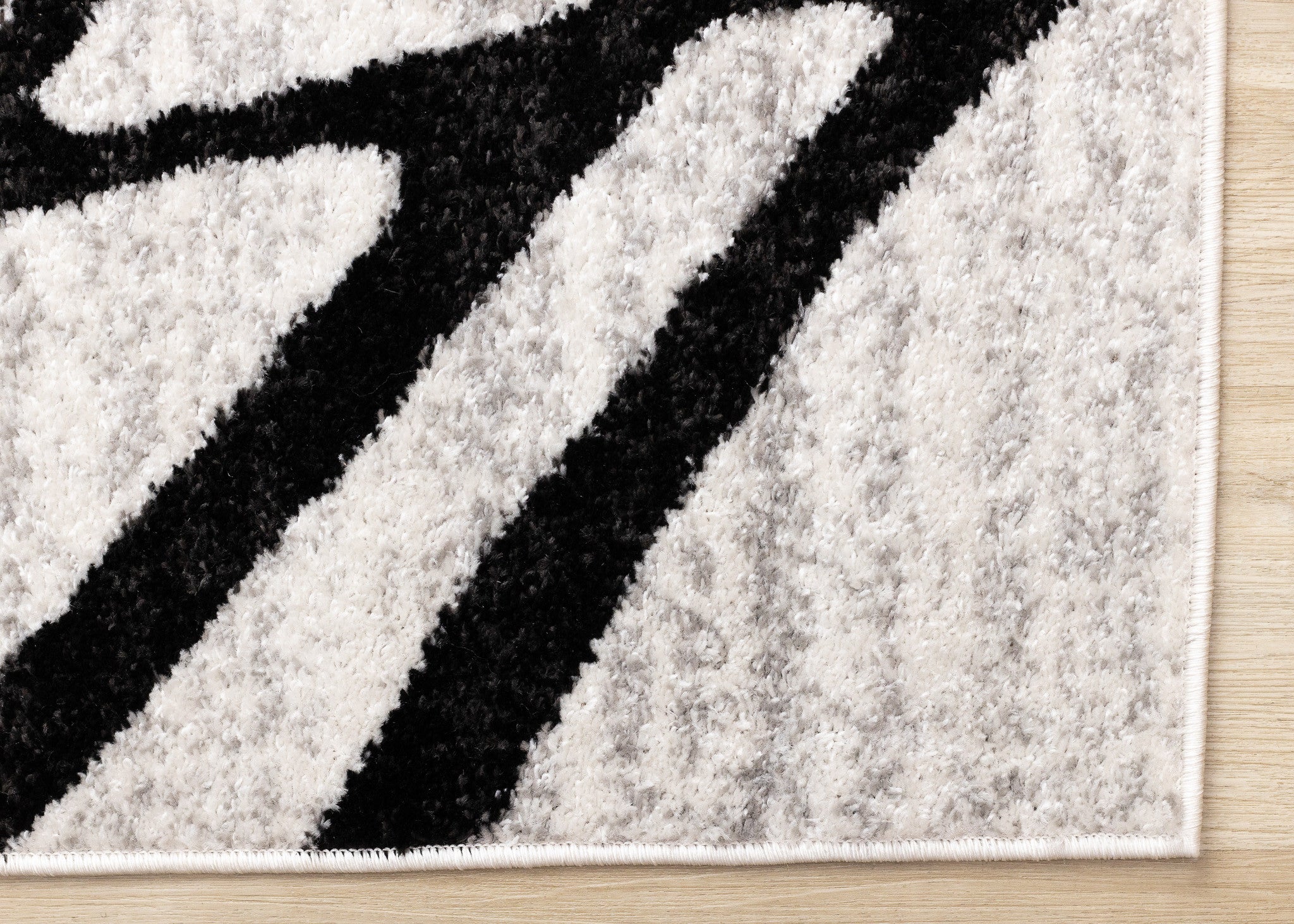 8' X 11' Black And Gray Abstract Area Rug - Home & Garden