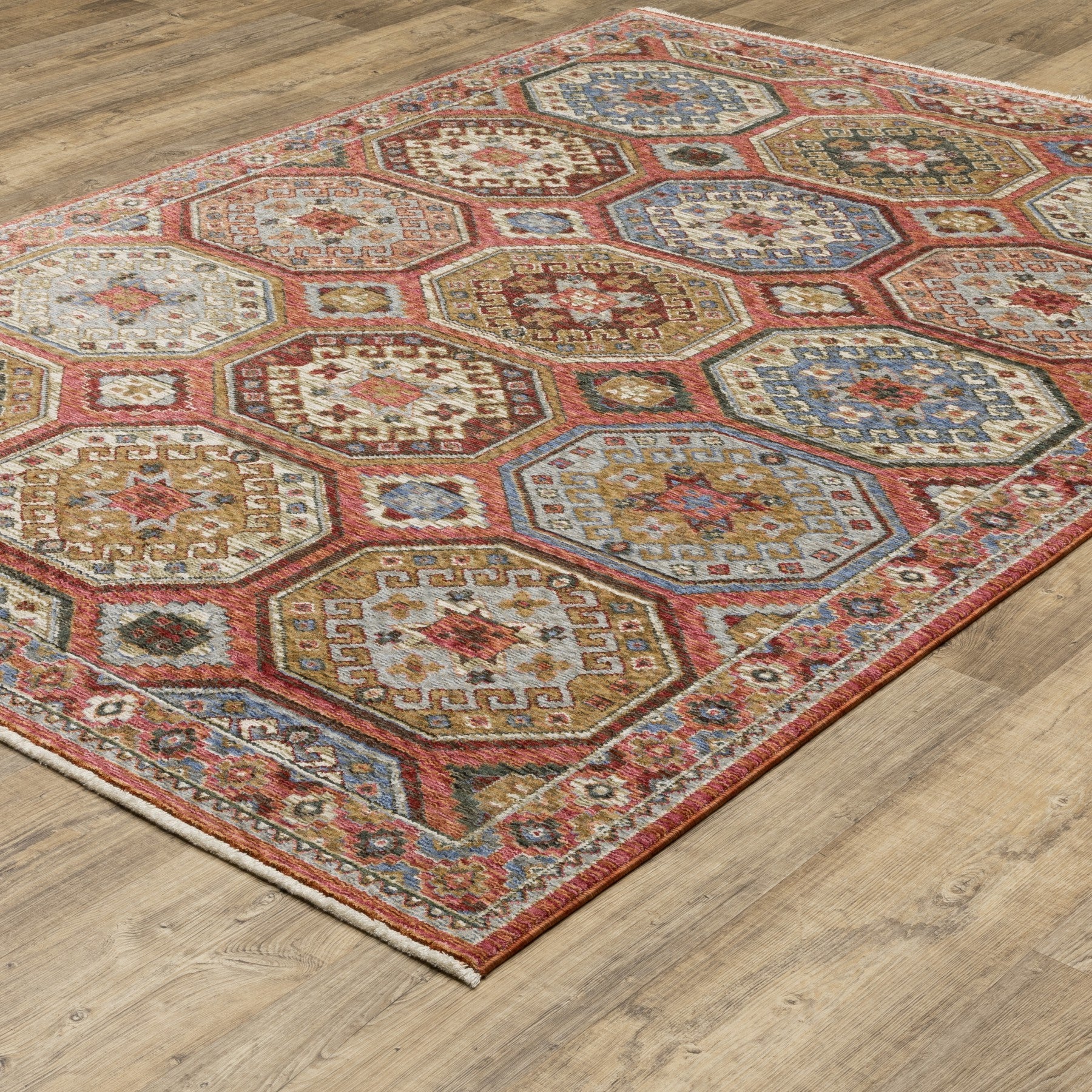 5' X 8' Pink And Red Medallion Area Rug With Fringe - Home & Garden