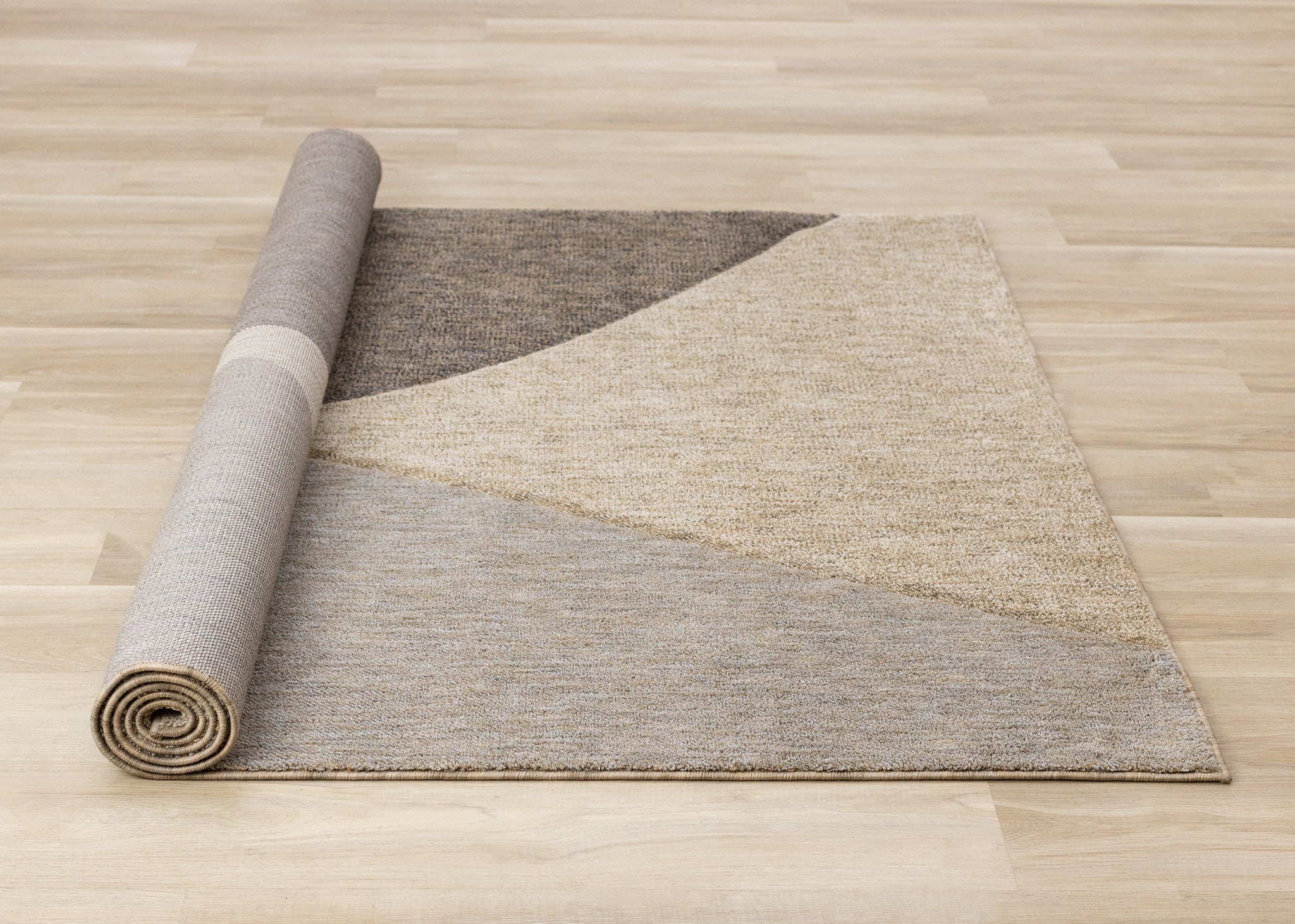 5' X 8' Beige Gray And Brown Geometric Area Rug - Home & Garden