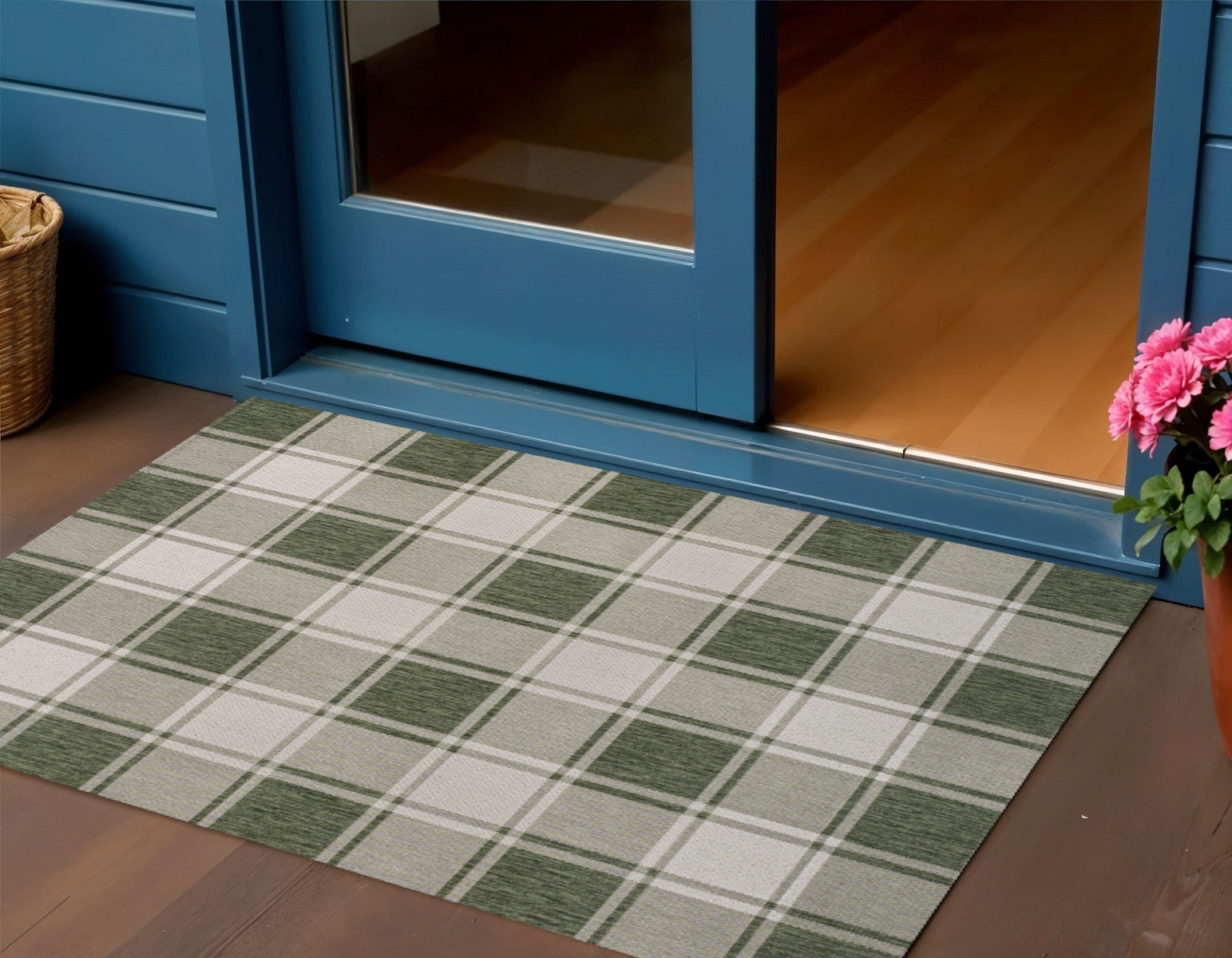 Green and cream gingham area rug with grid pattern
