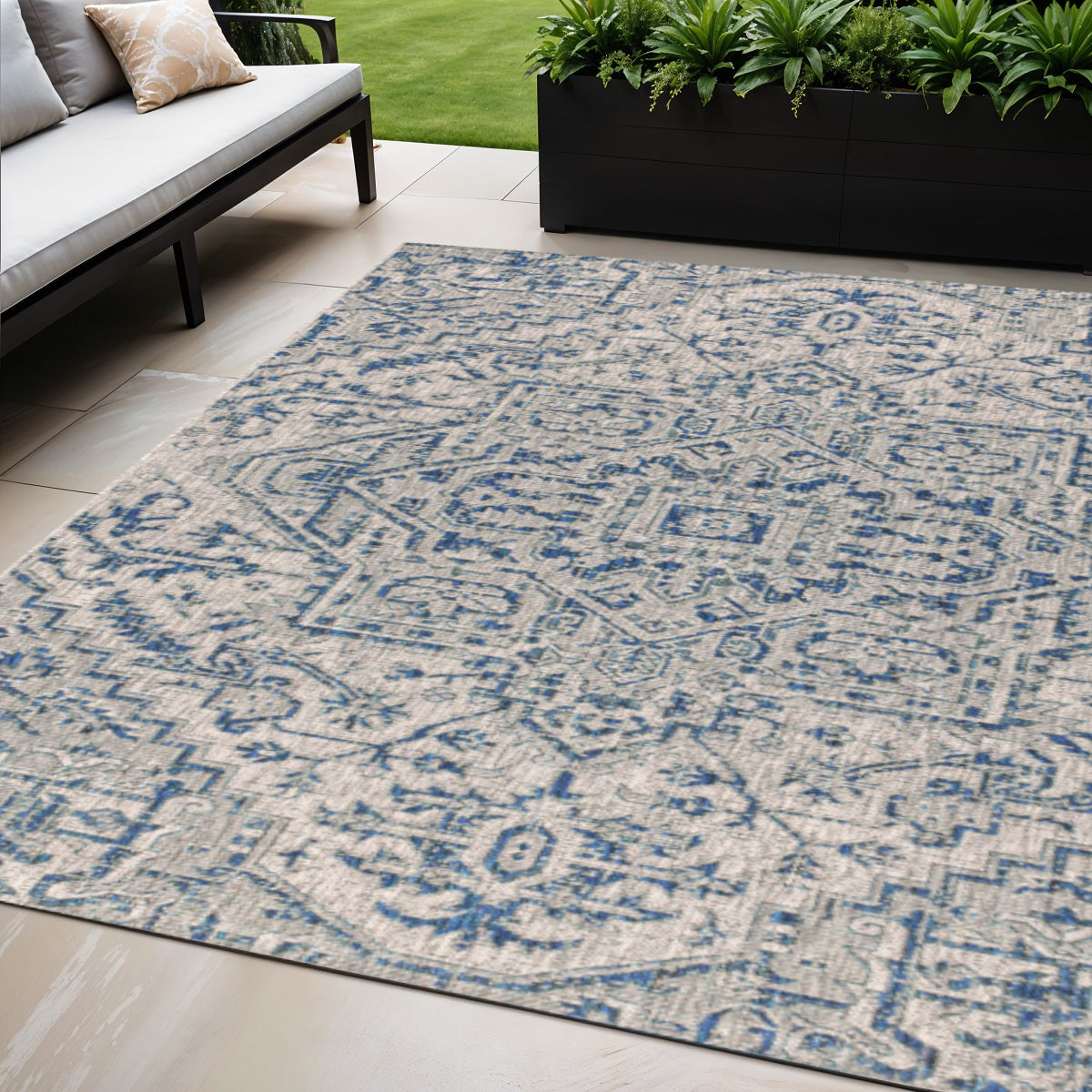Indoor outdoor area rug with blue-gray medallion pattern, rectangular 5x8 ft