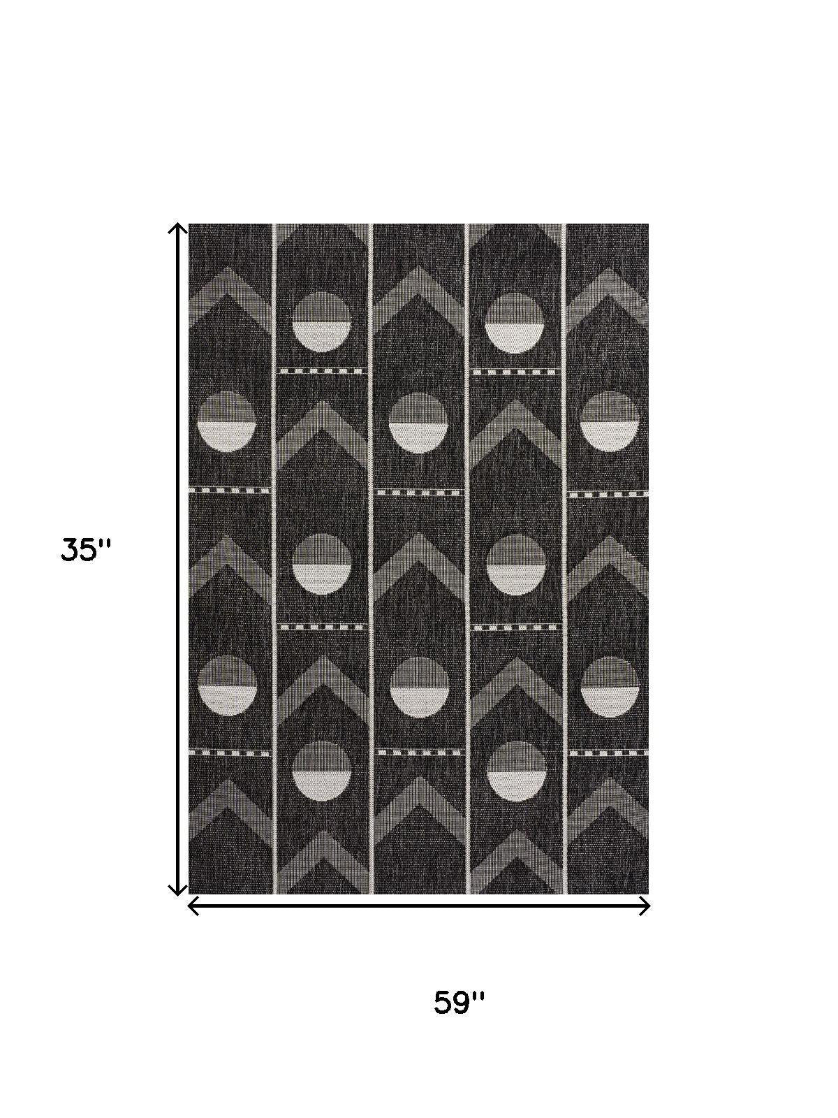 5' X 8' Black And Cream Geometric Indoor Outdoor Area Rug - Sports & Outdoor
