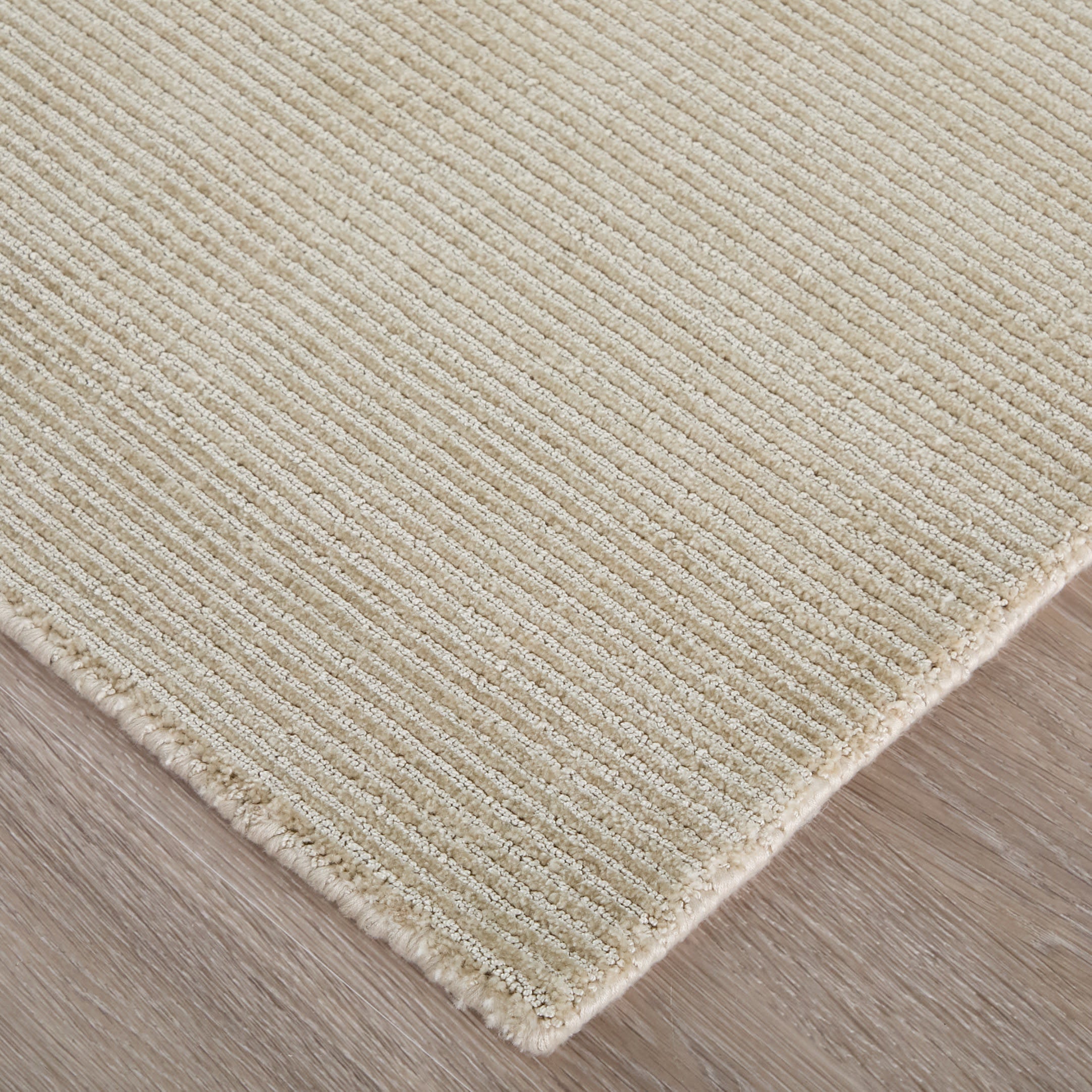 2' X 3' Ivory Hand Woven Area Rug - Home & Garden
