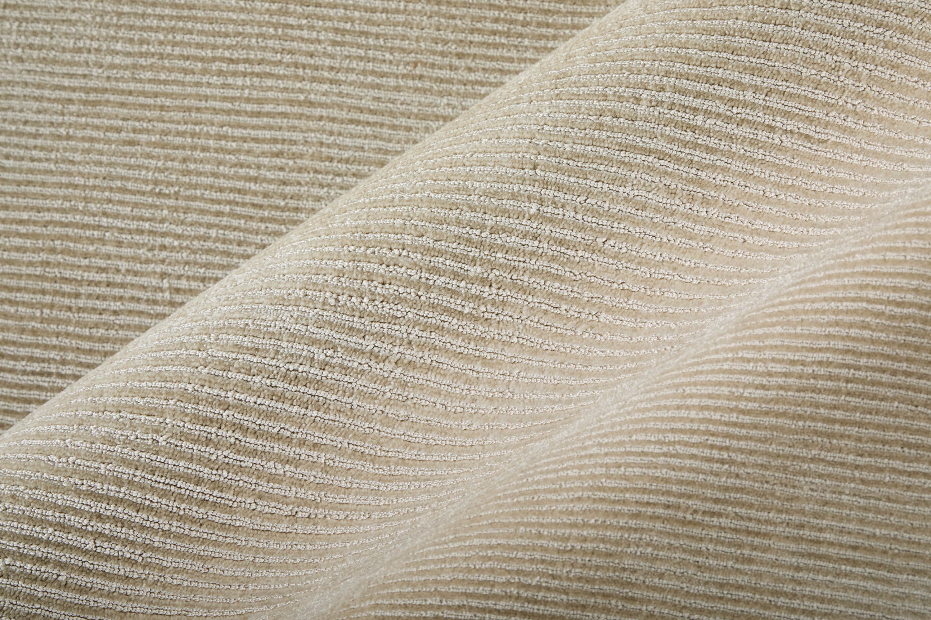 2' X 3' Ivory Hand Woven Area Rug - Home & Garden