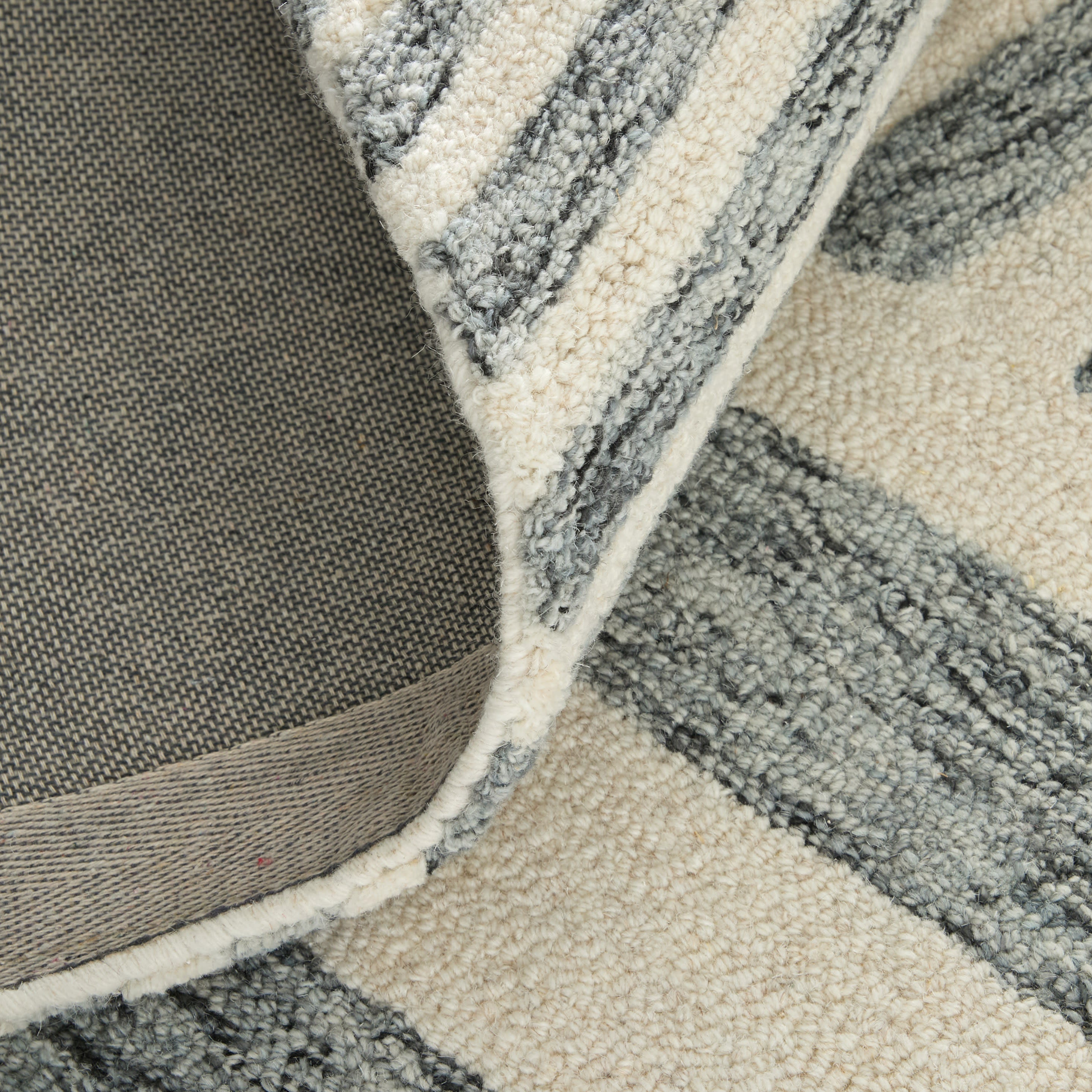 2' X 3' Gray And Ivory Wool Geometric Hand Tufted Area Rug - Home & Garden