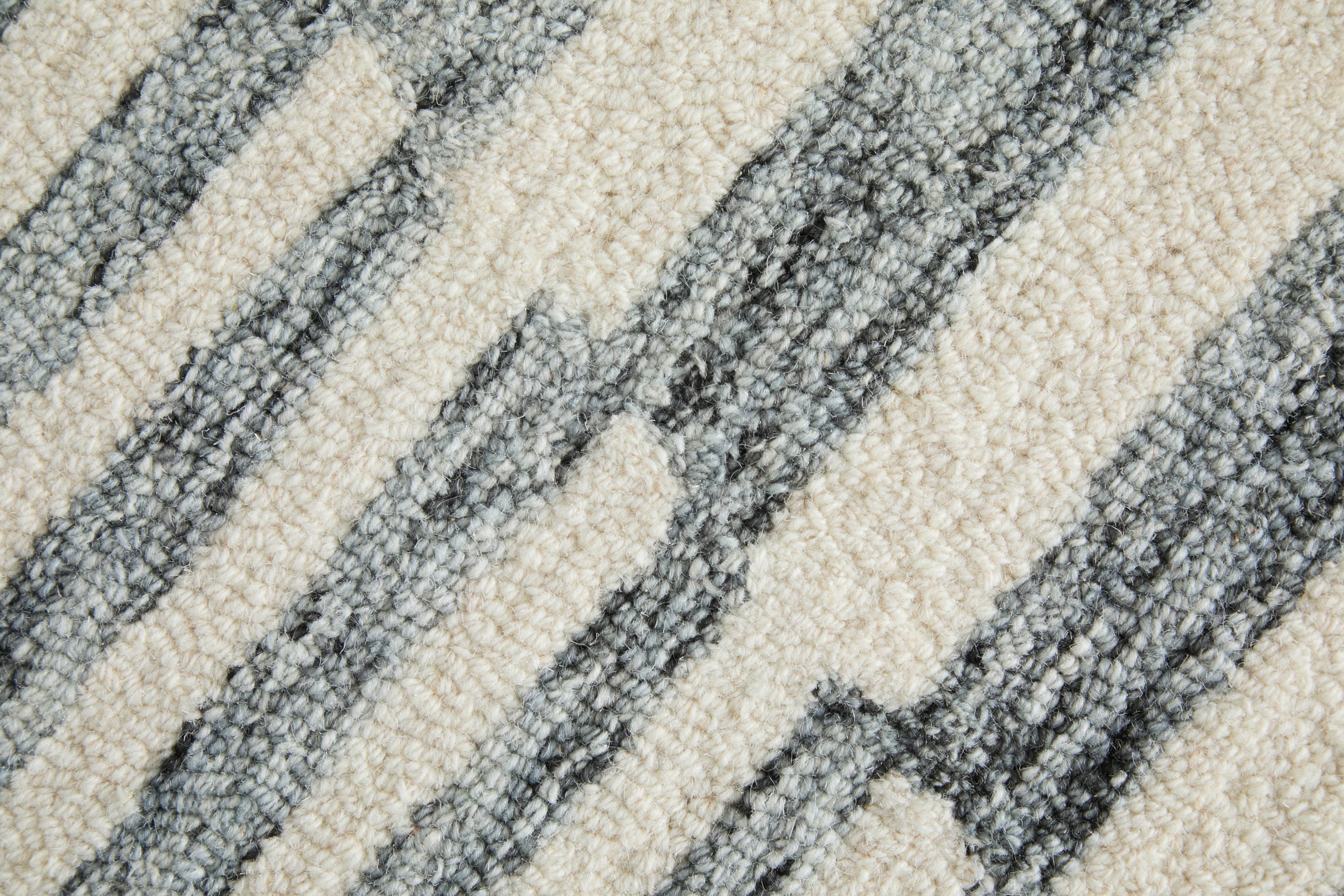 2' X 3' Gray And Ivory Wool Geometric Hand Tufted Area Rug - Home & Garden
