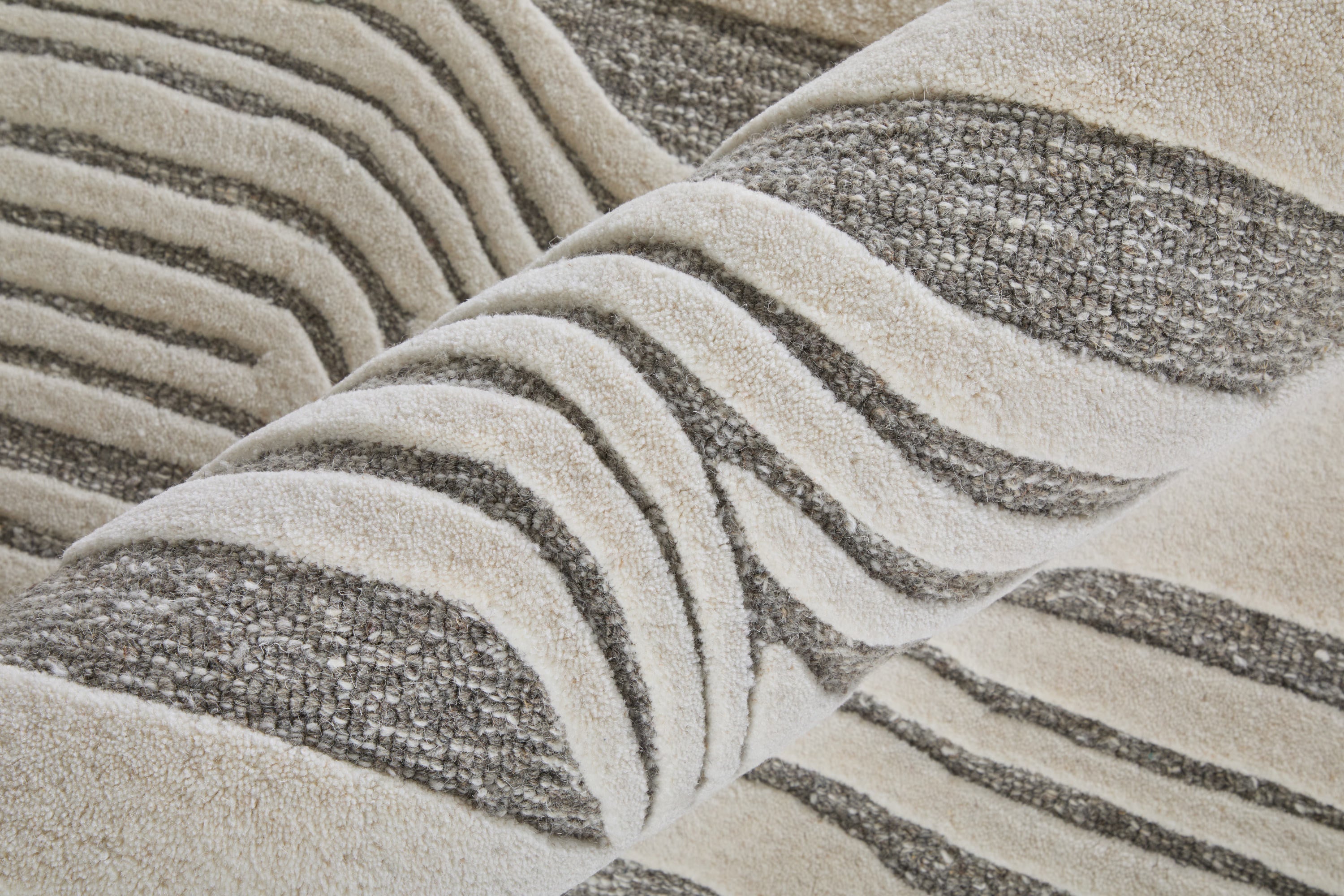 2' X 3' Blue And Ivory Wool Abstract Hand Tufted Area Rug - Home & Garden
