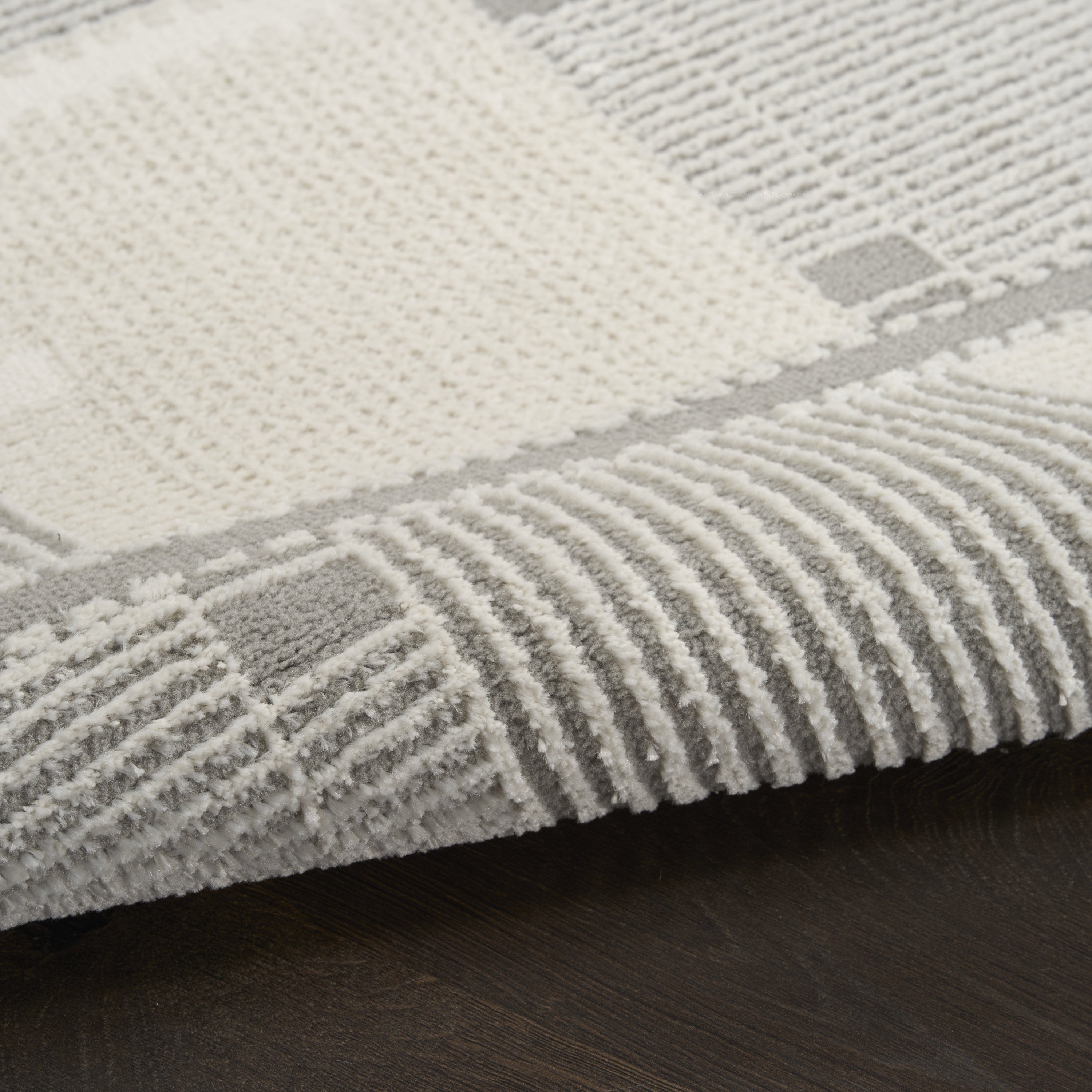5' X 7' Gray Geometric Power Loom Area Rug - Home & Garden
