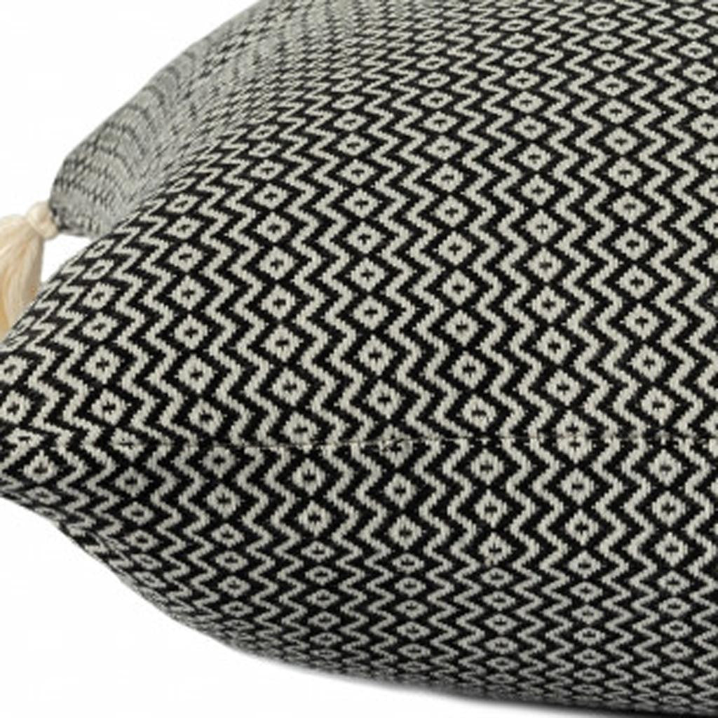 18" X 18" Black 100% Cotton Geometric Zippered Pillow - Home & Garden