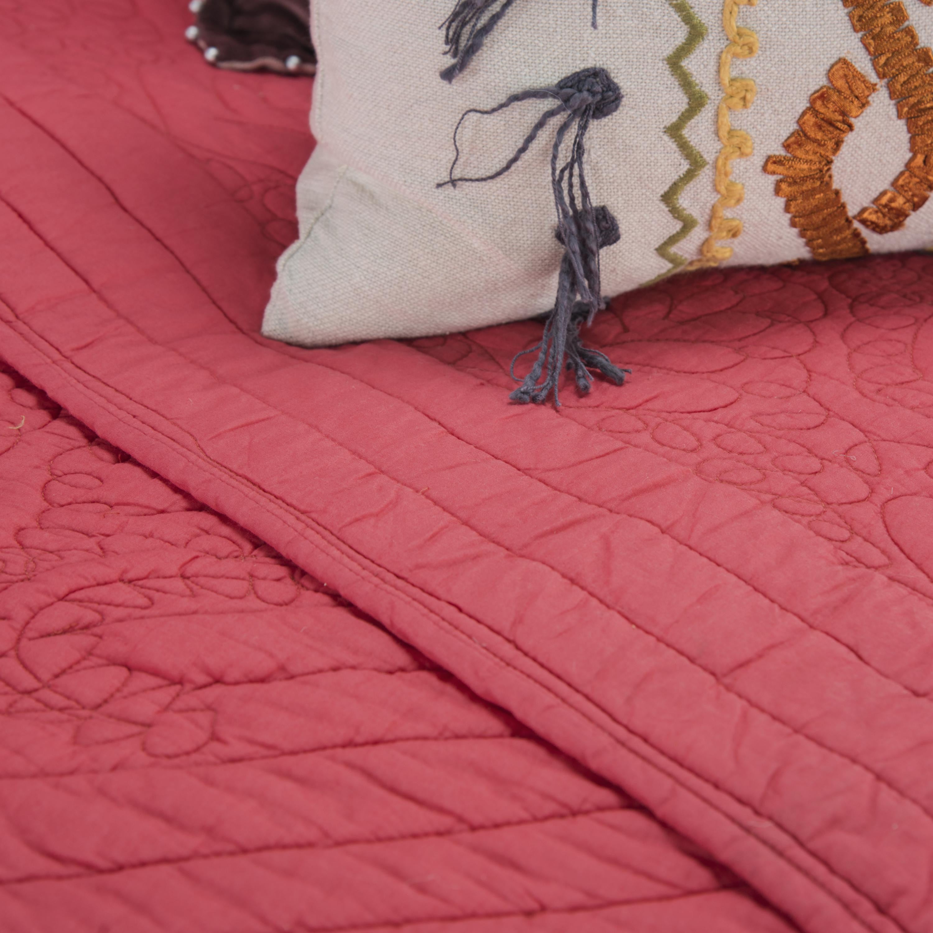 92" X 90" Coral Floral Cotton Quilt - Bed & Bath