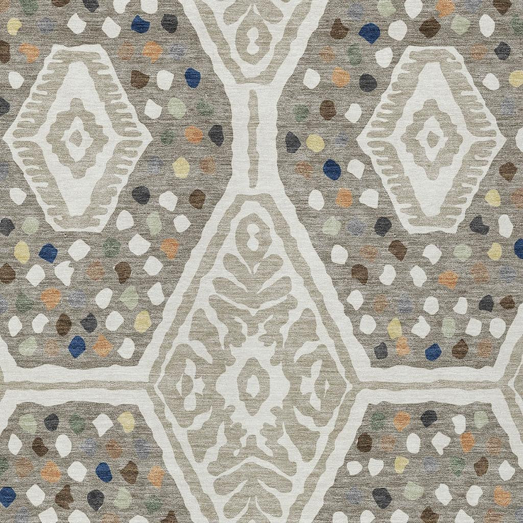 5' X 8' Ivory And Taupe Tribal Washable Indoor Outdoor Area Rug - Sports & Outdoor