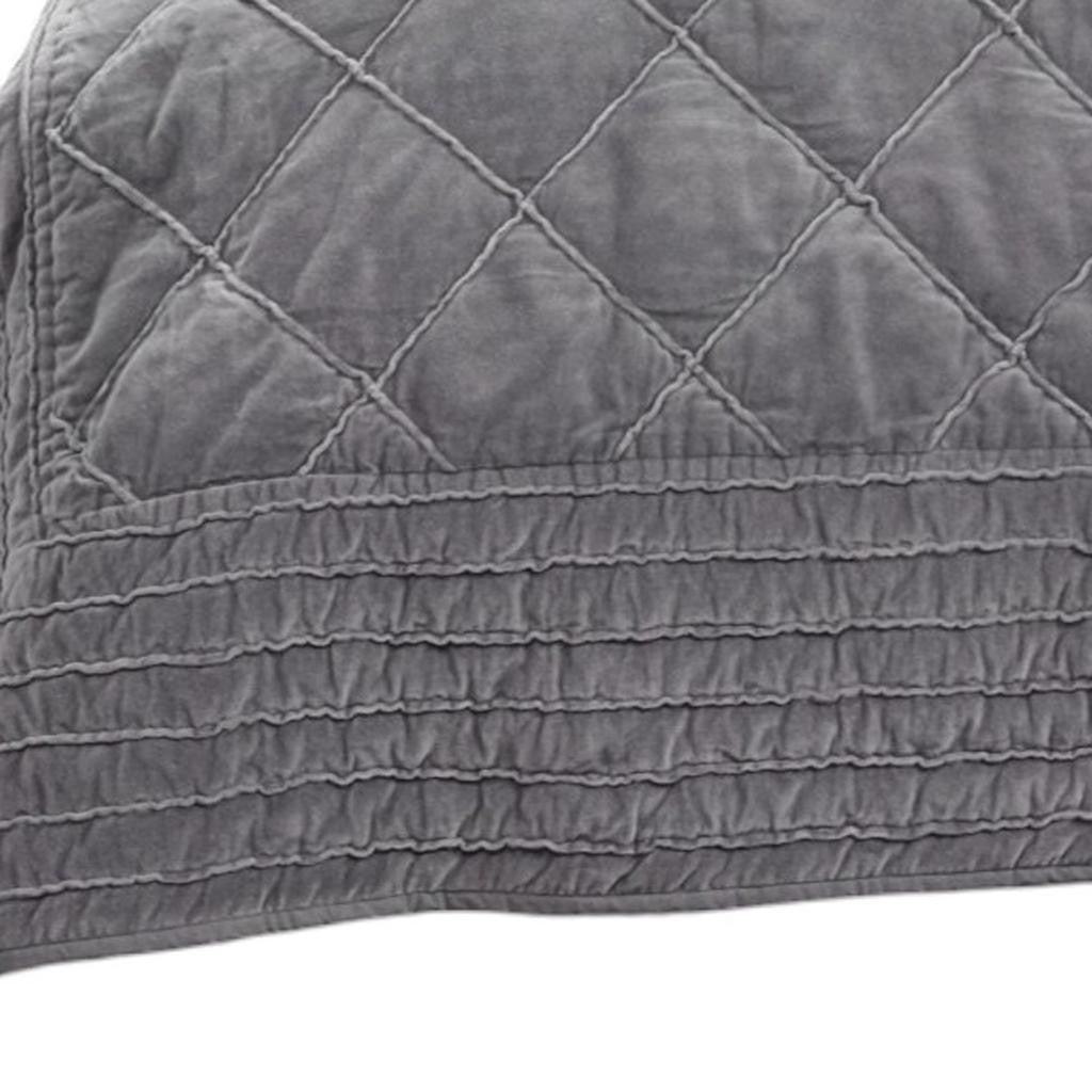 92" X 90" Gray Geometric Cotton Quilt - Bed & Bath