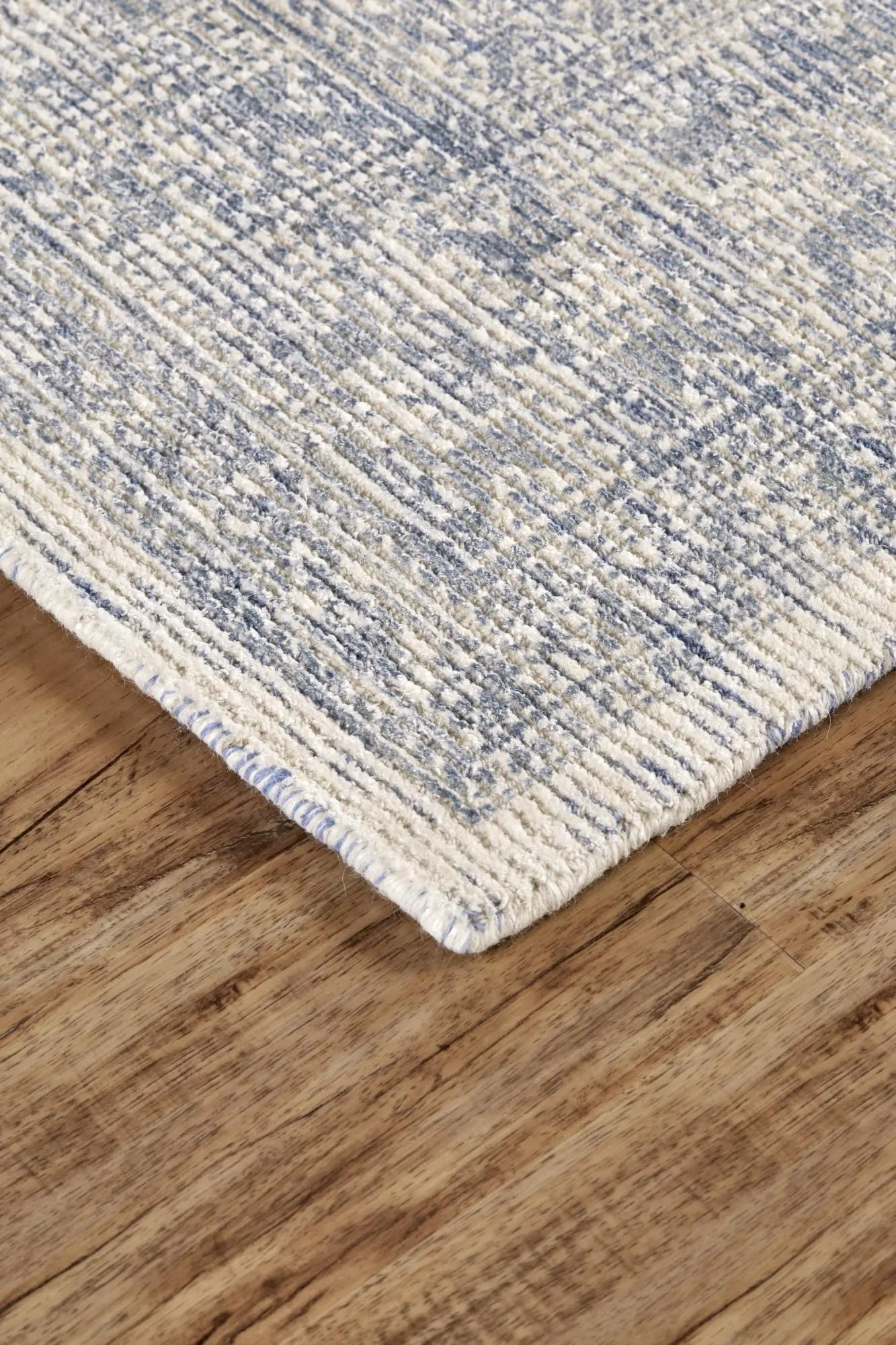 2' X 3' Blue And Ivory Oriental Hand Woven Area Rug Homeroots Home Decor