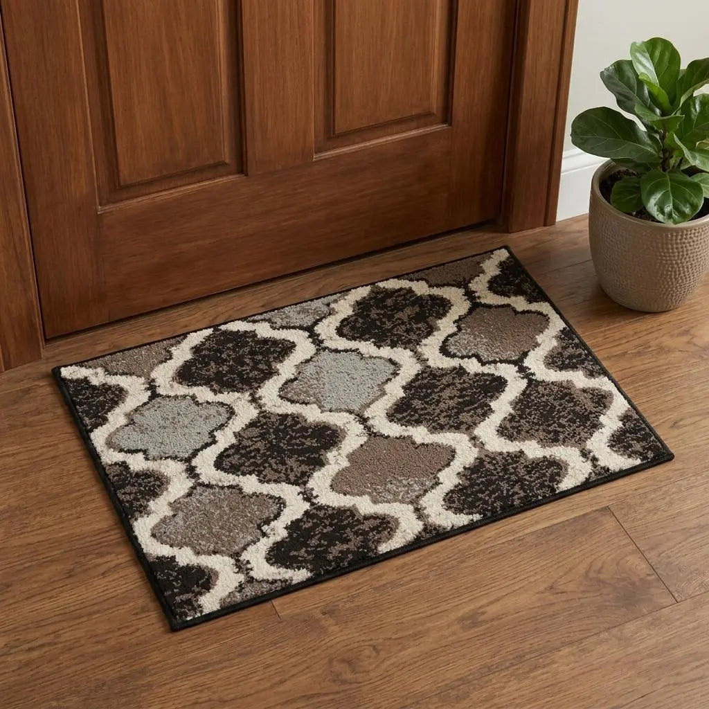 2' X 3' Brown Black And Ivory Quatrefoil Distressed Area Rug Homeroots Home Decor