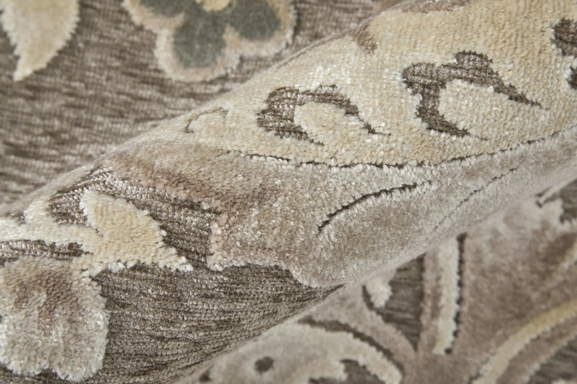 2' X 3' Gray And Black Floral Area Rug Homeroots Home Decor